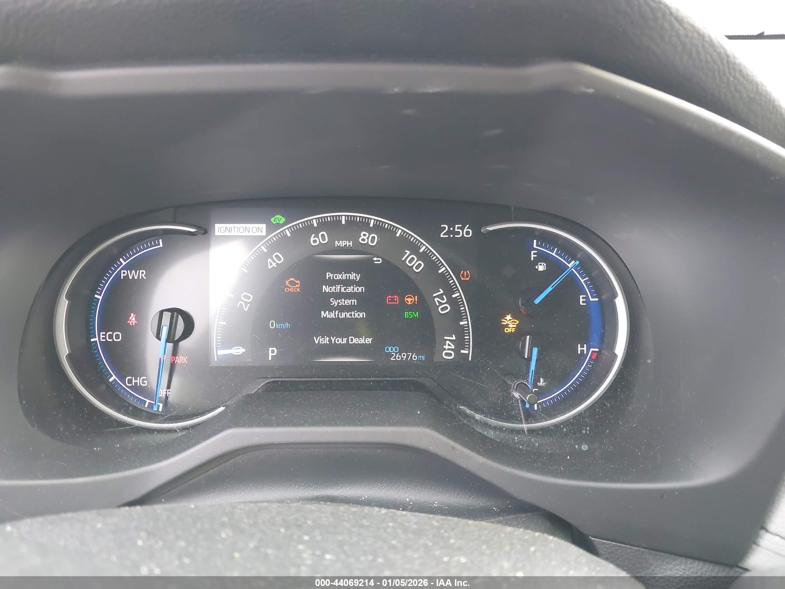 TOYOTA RAV4 image 7