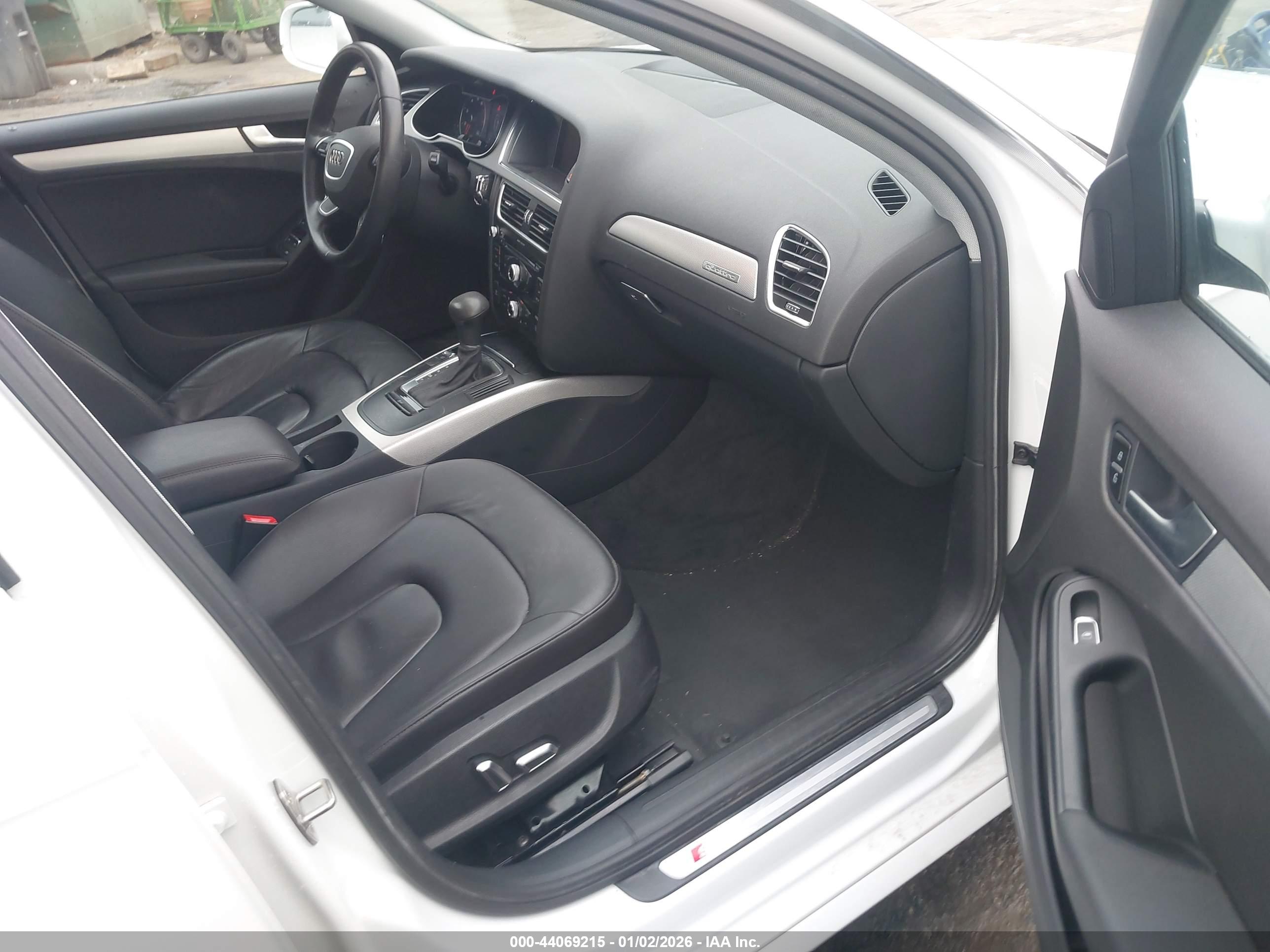 AUDI A4 image 5