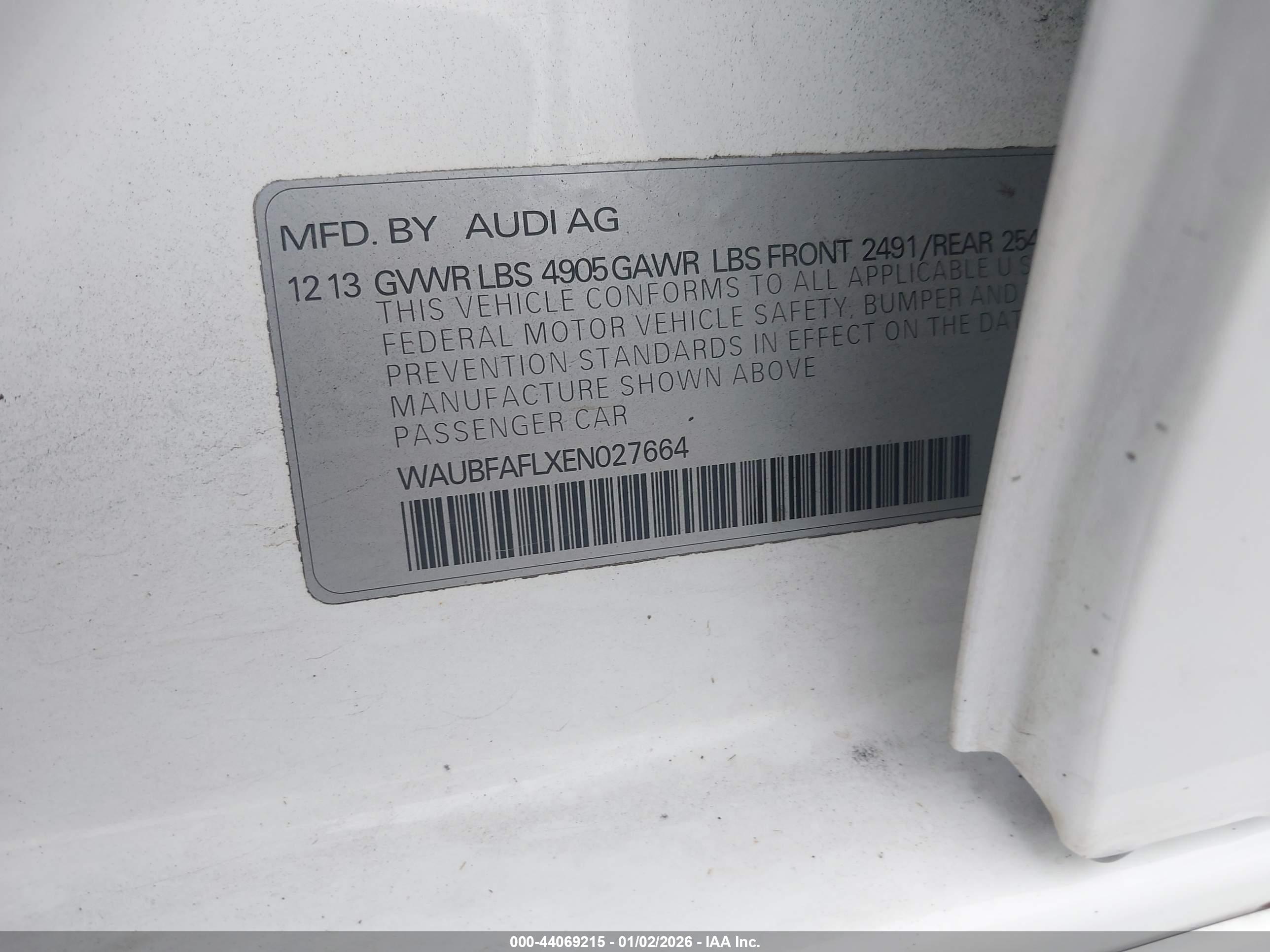 AUDI A4 image 9