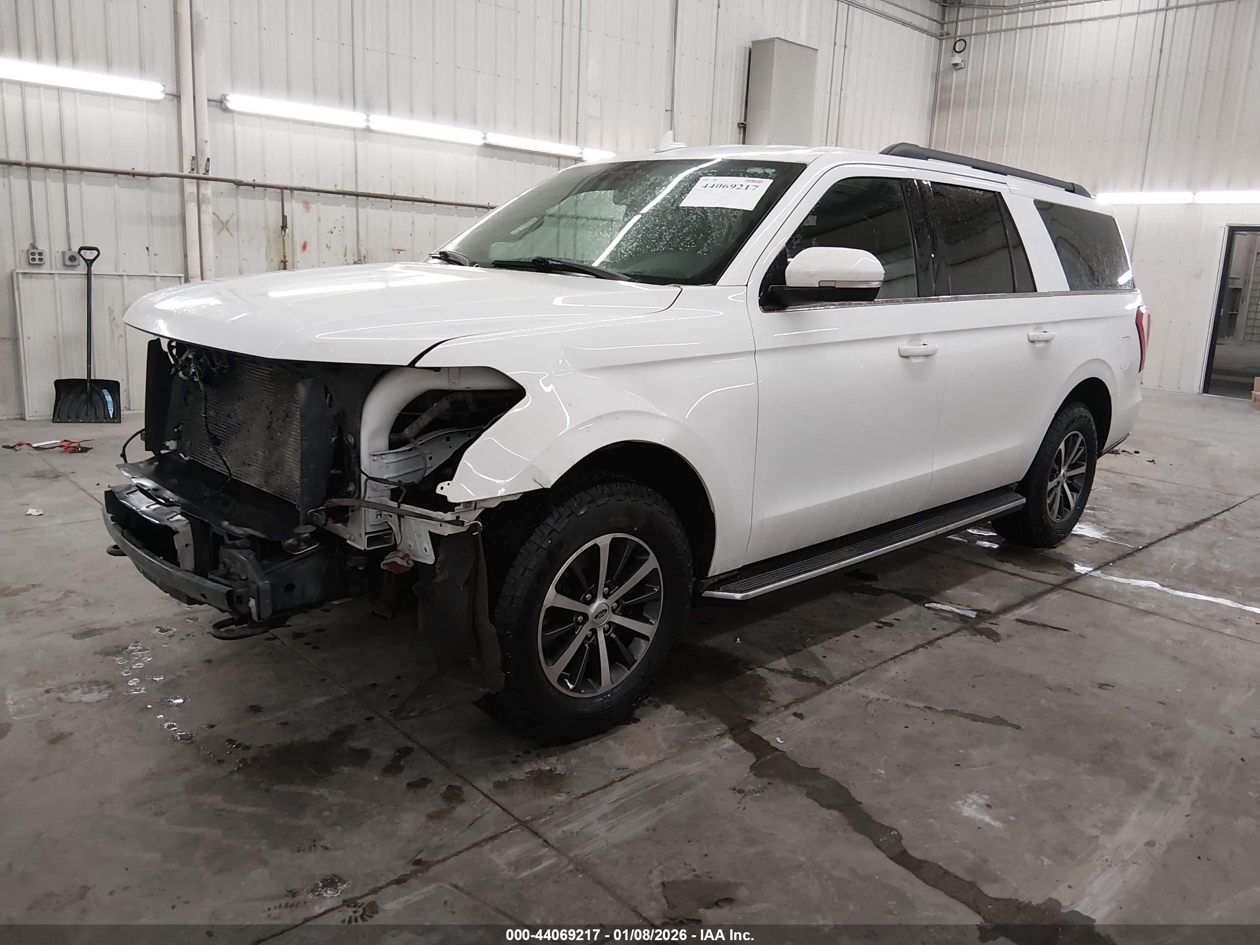 FORD EXPEDITION image 2