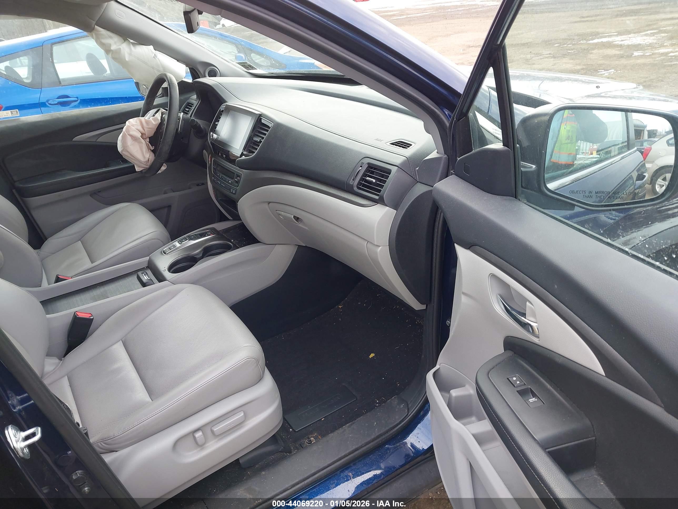 HONDA RIDGELINE image 5