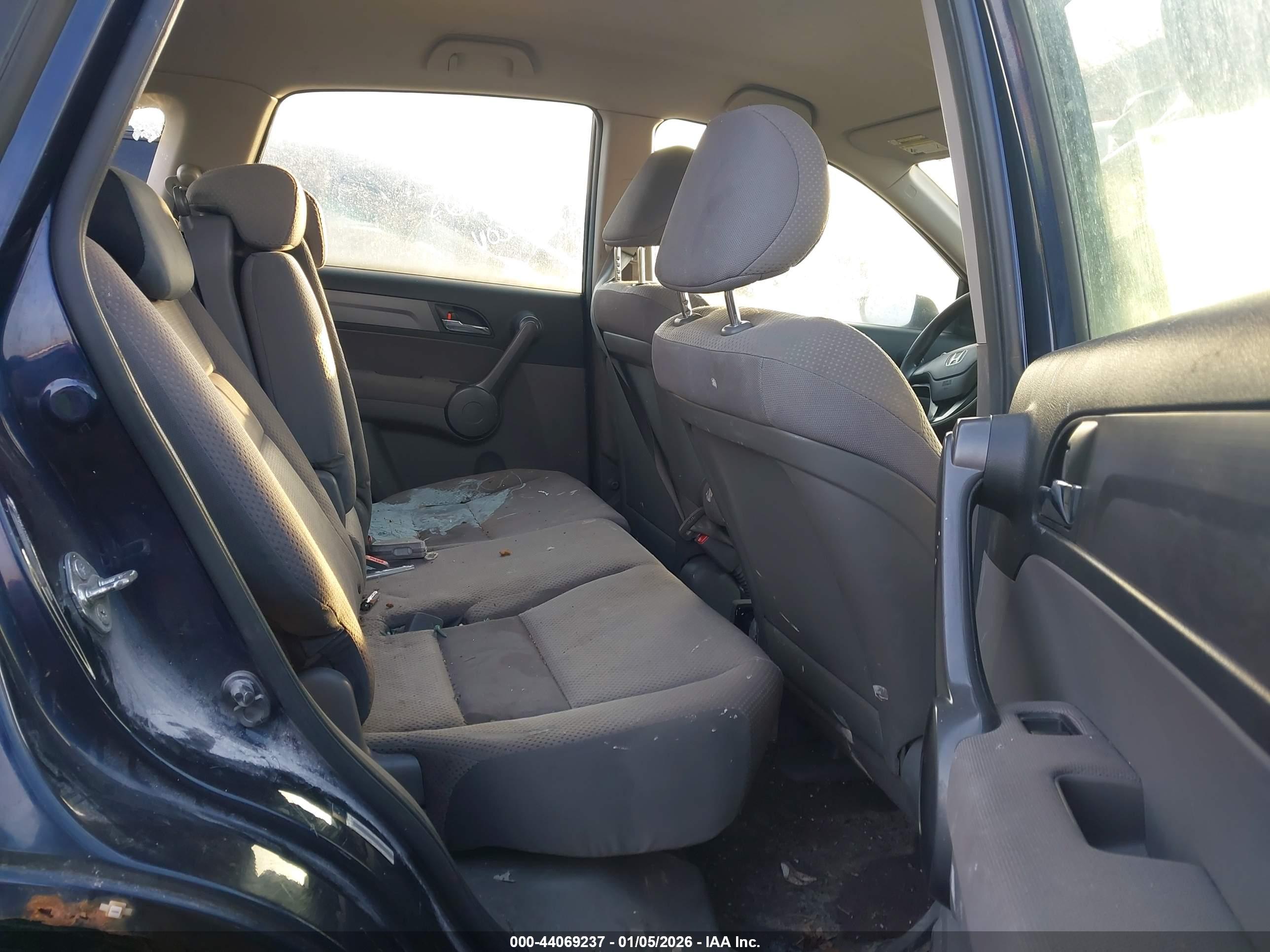 HONDA CR-V image 8