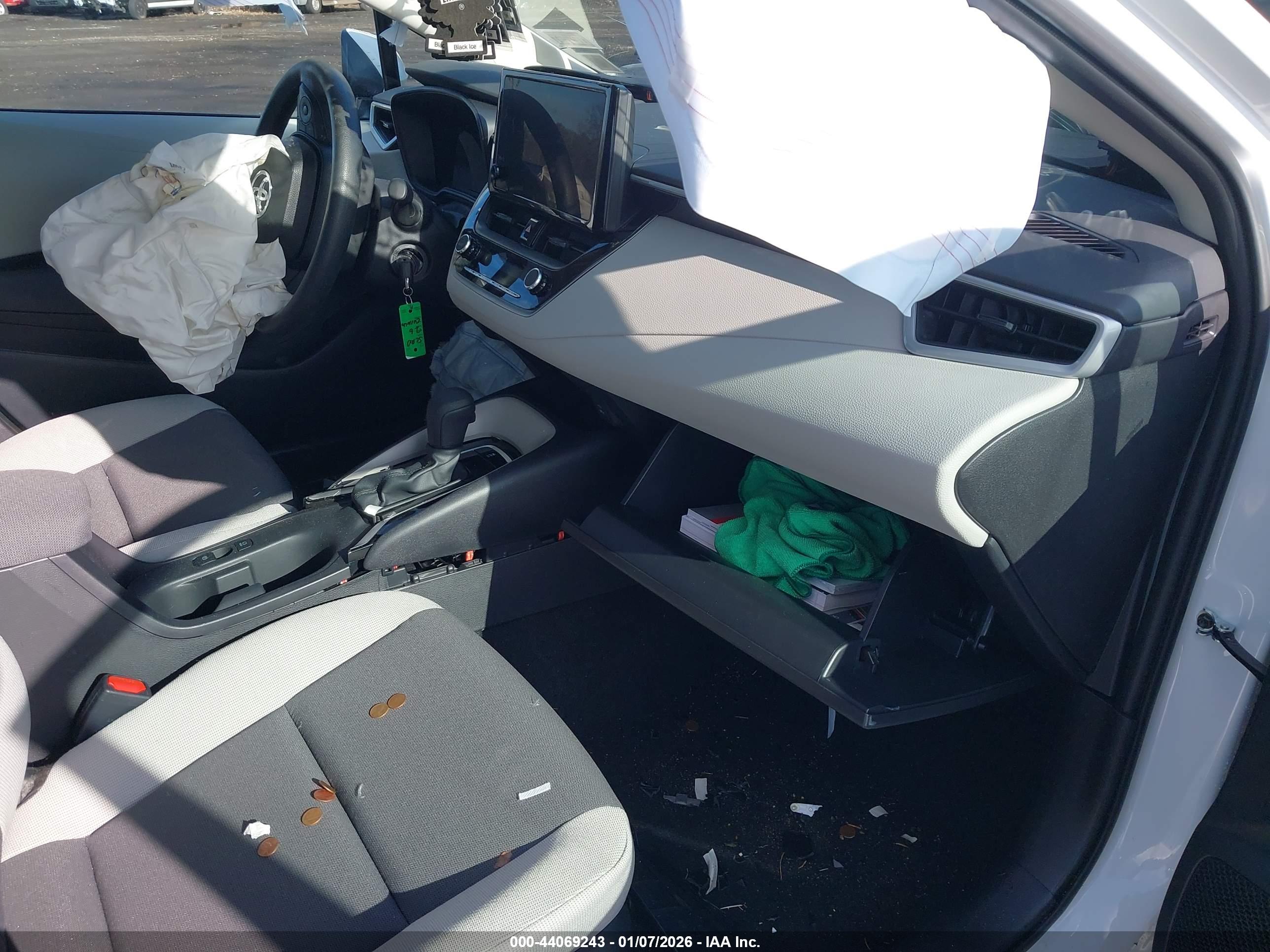 TOYOTA COROLLA image 5