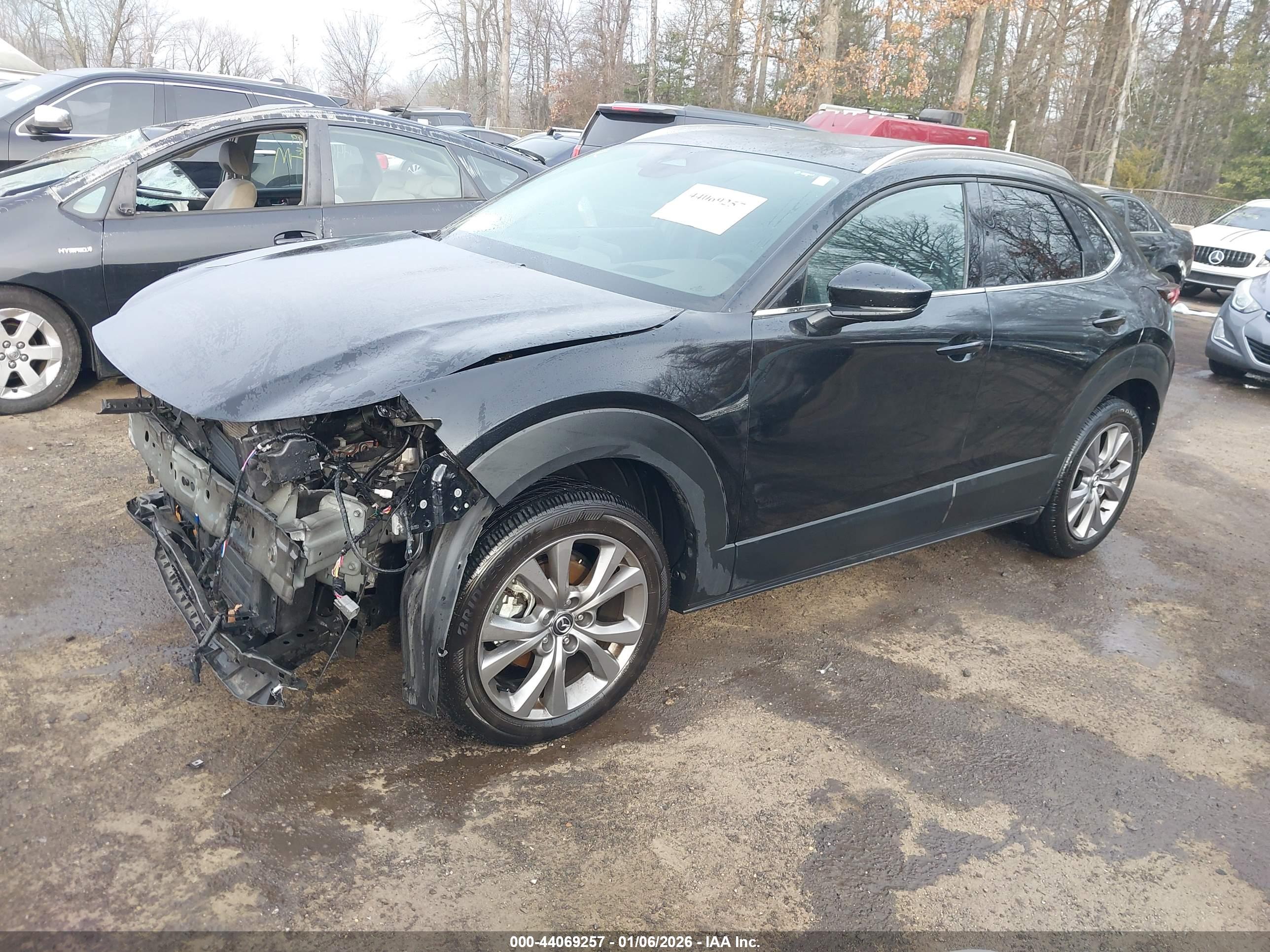 MAZDA CX-30 image 2