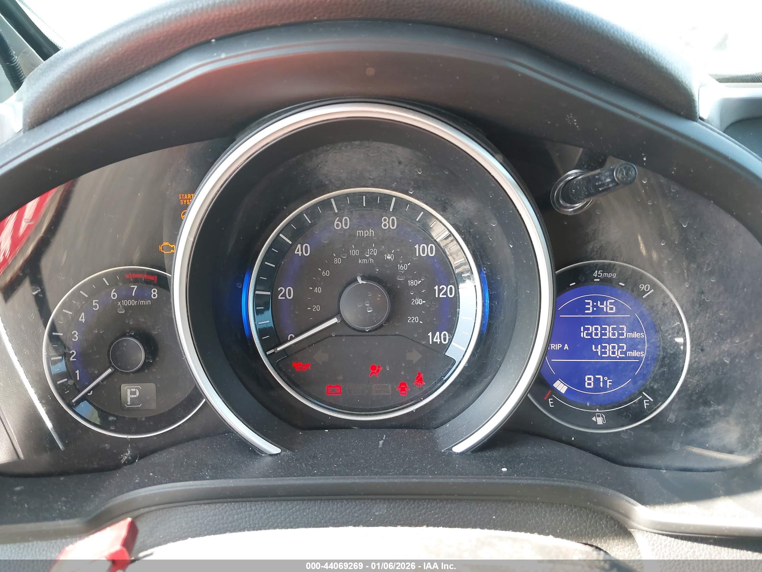 HONDA FIT image 7