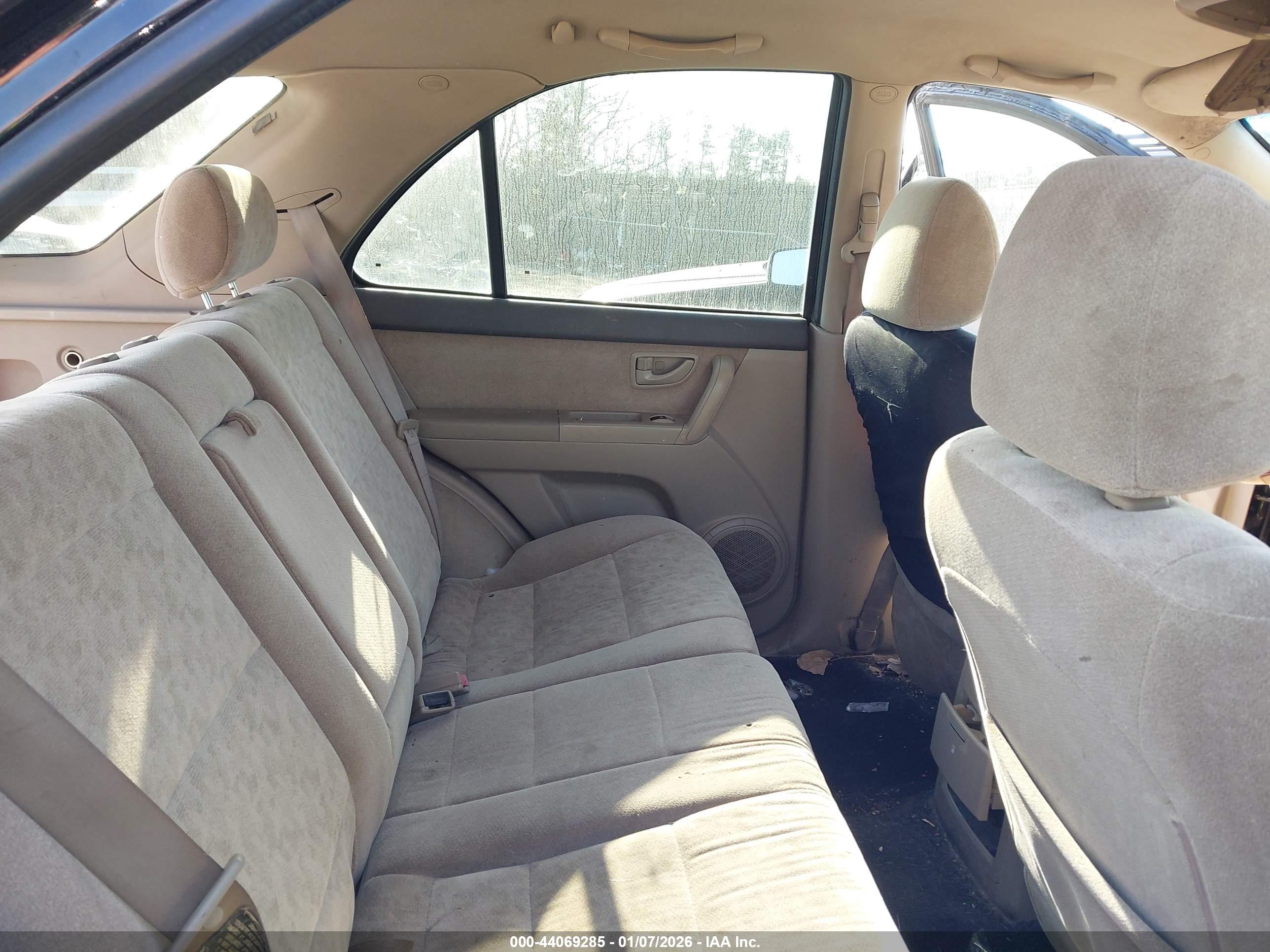 KIA SORENTO image 8