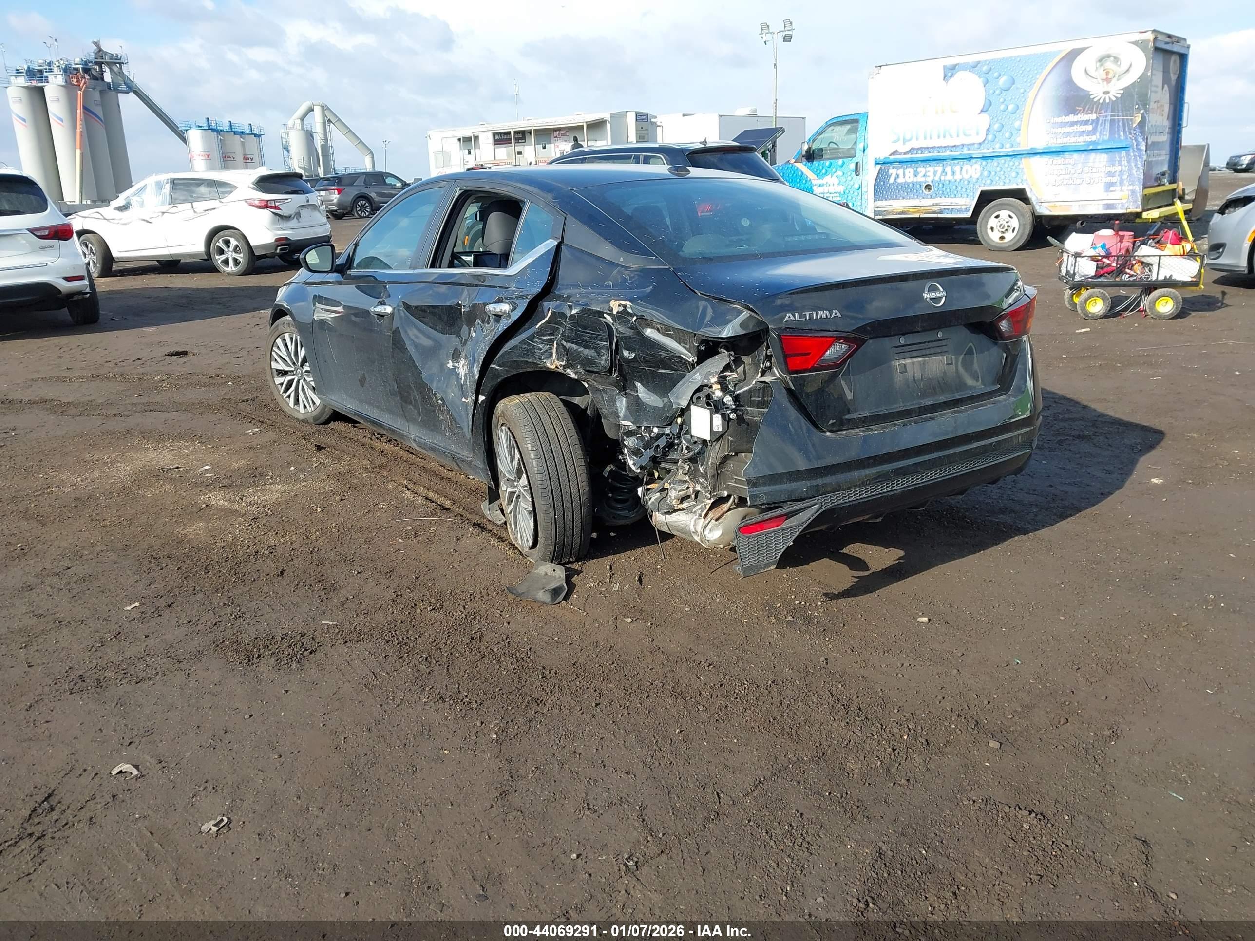 NISSAN ALTIMA image 3