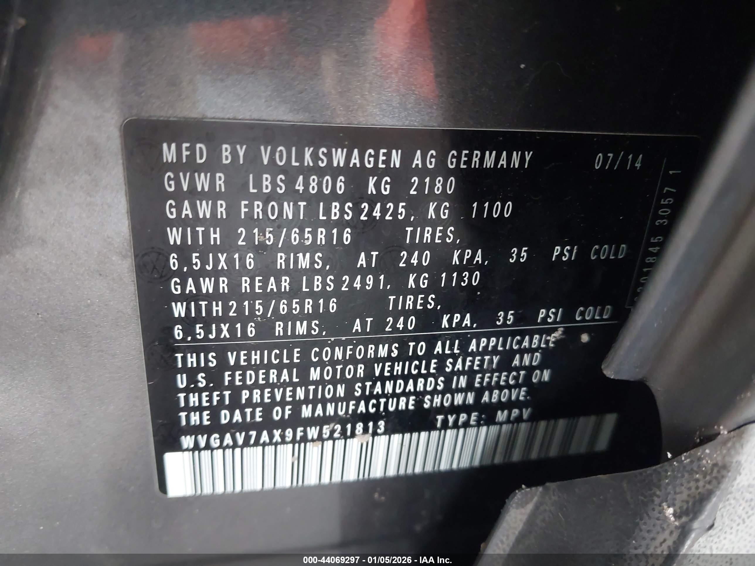 VOLKSWAGEN TIGUAN image 9