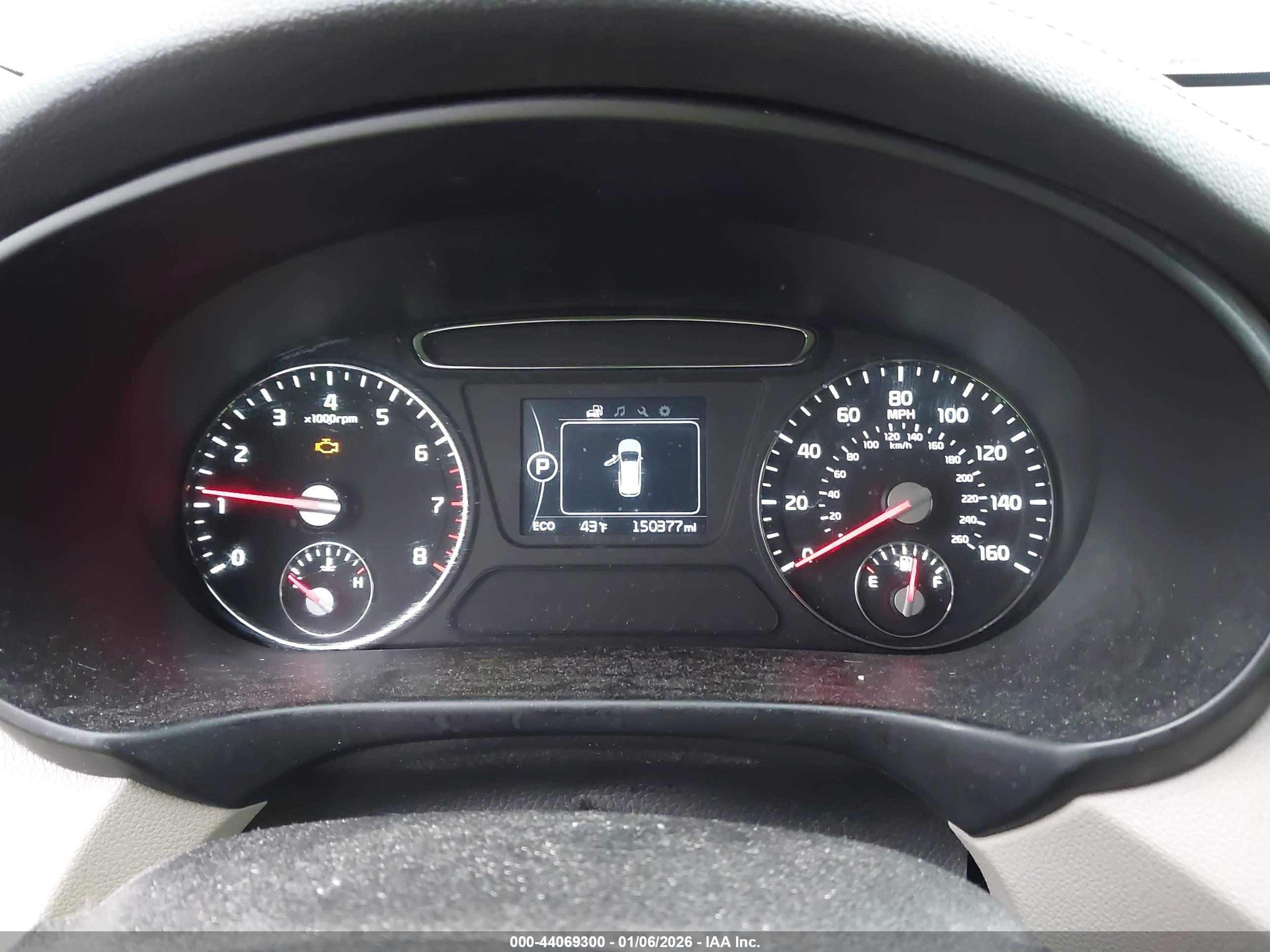KIA SORENTO image 7