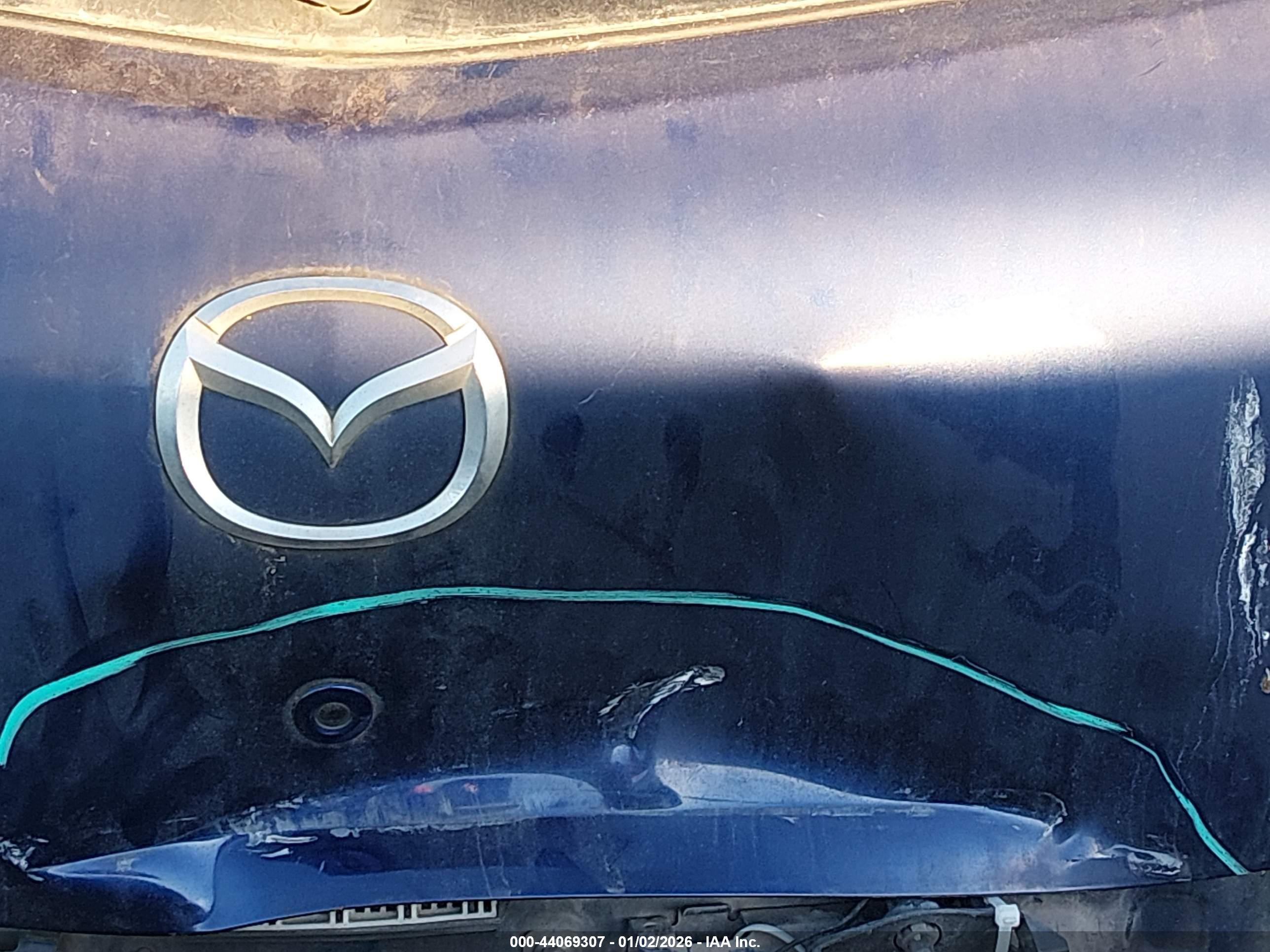 MAZDA MAZDA3 image 6