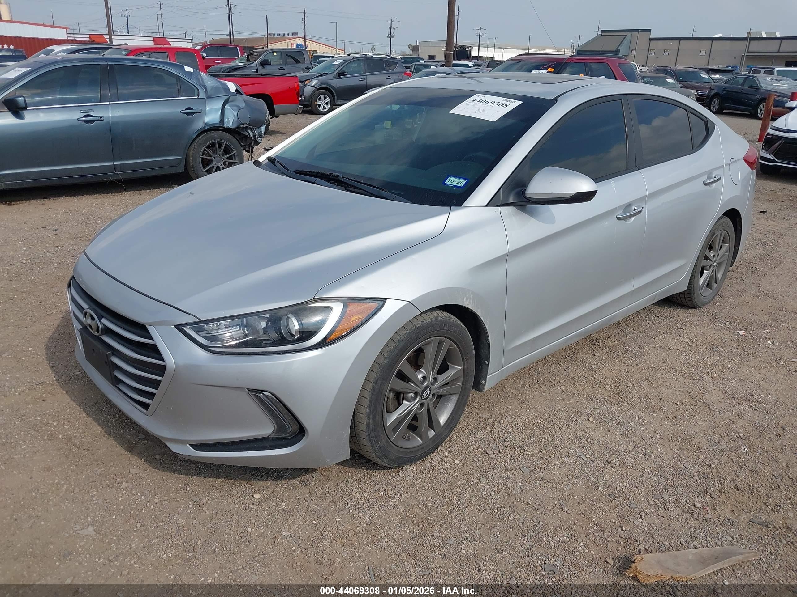HYUNDAI ELANTRA image 2
