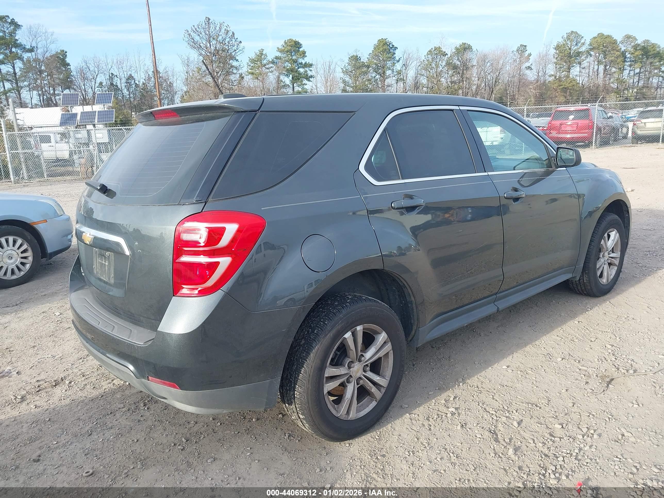 CHEVROLET EQUINOX image 4