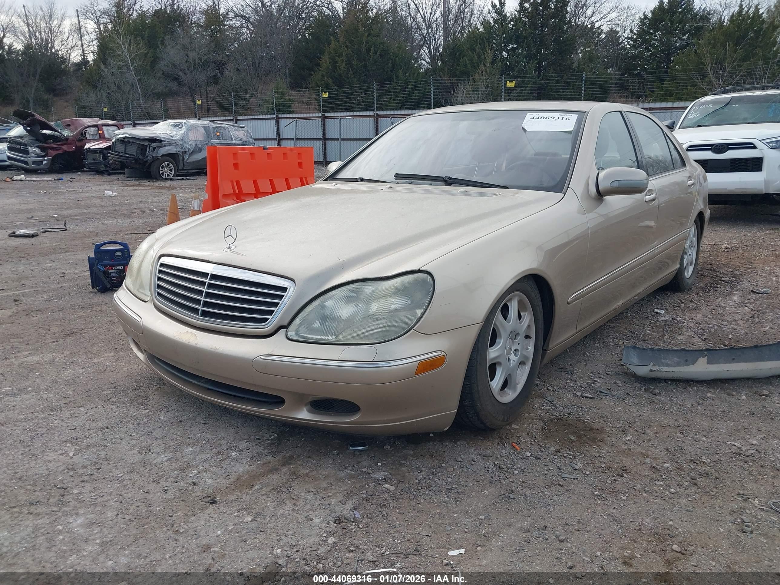 MERCEDES-BENZ S image 2