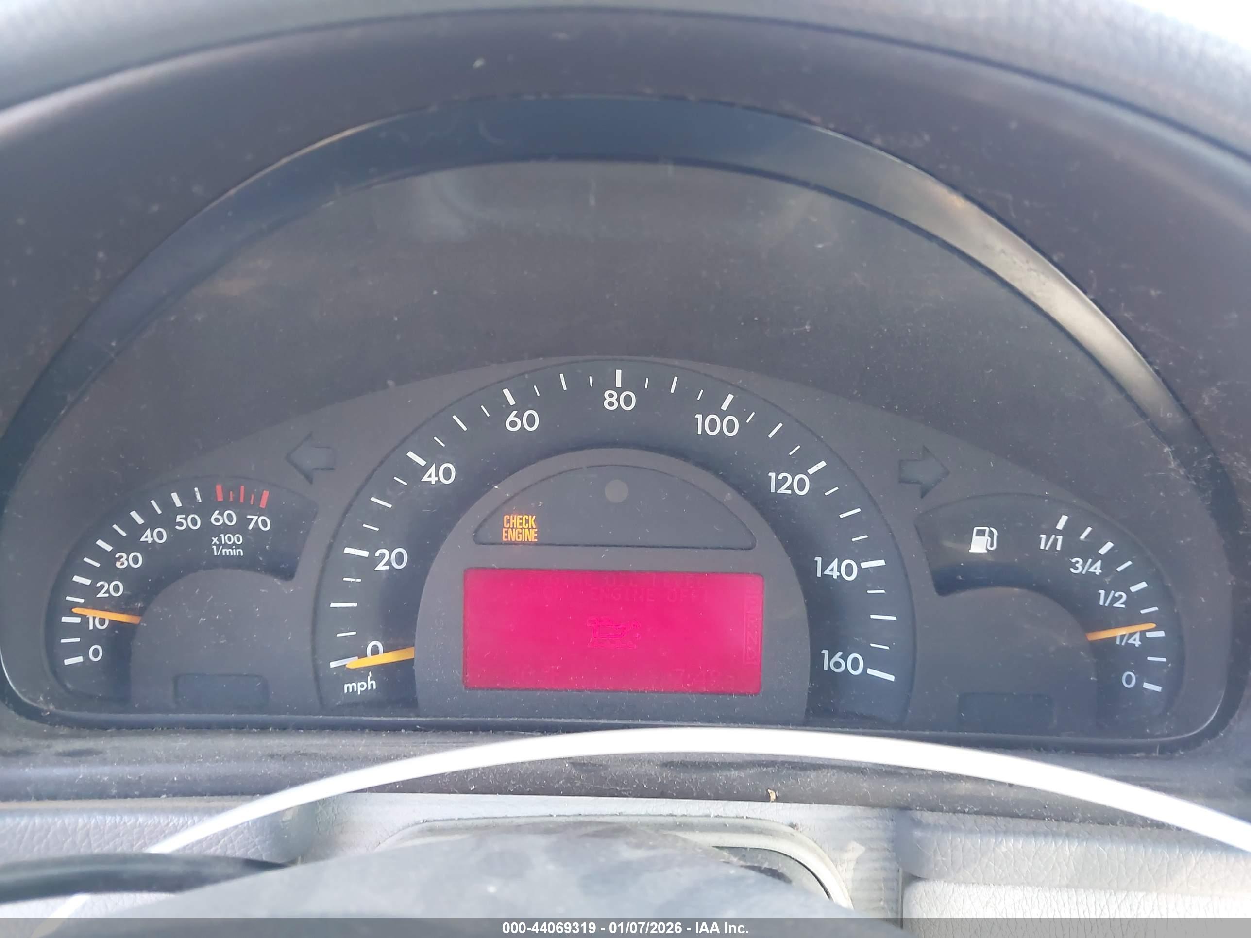 MERCEDES-BENZ C image 7