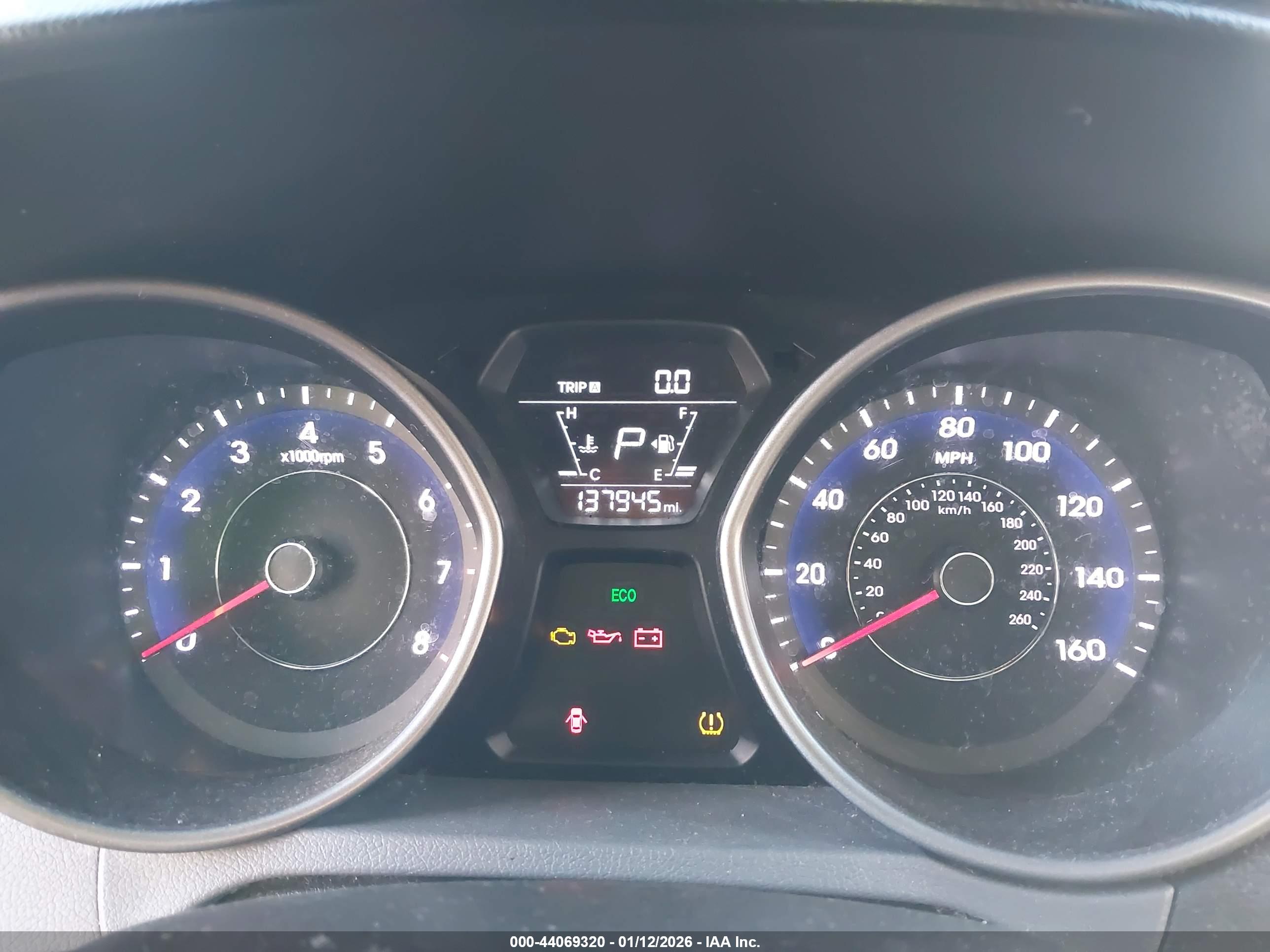 HYUNDAI ELANTRA image 7