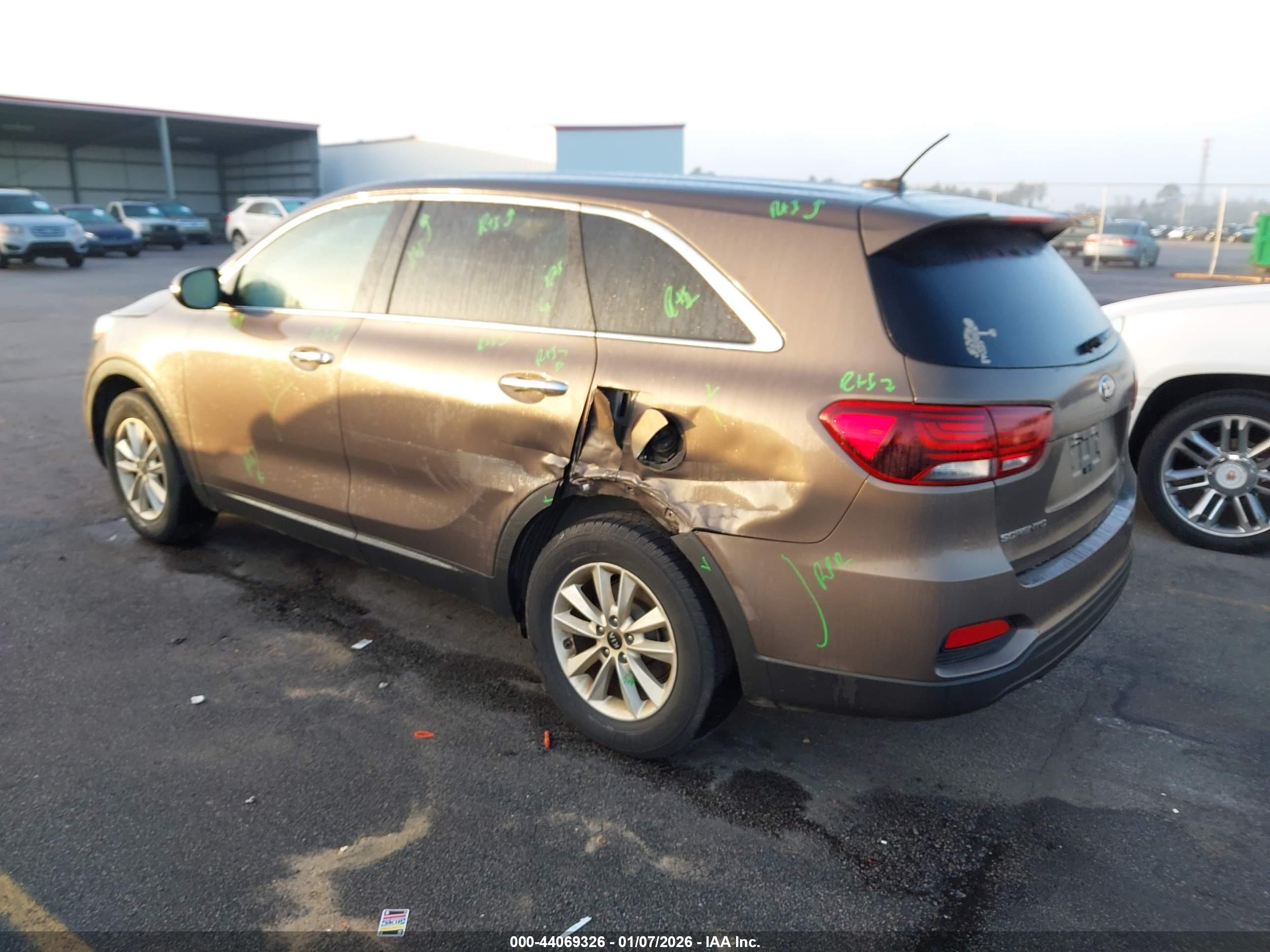 KIA SORENTO image 3