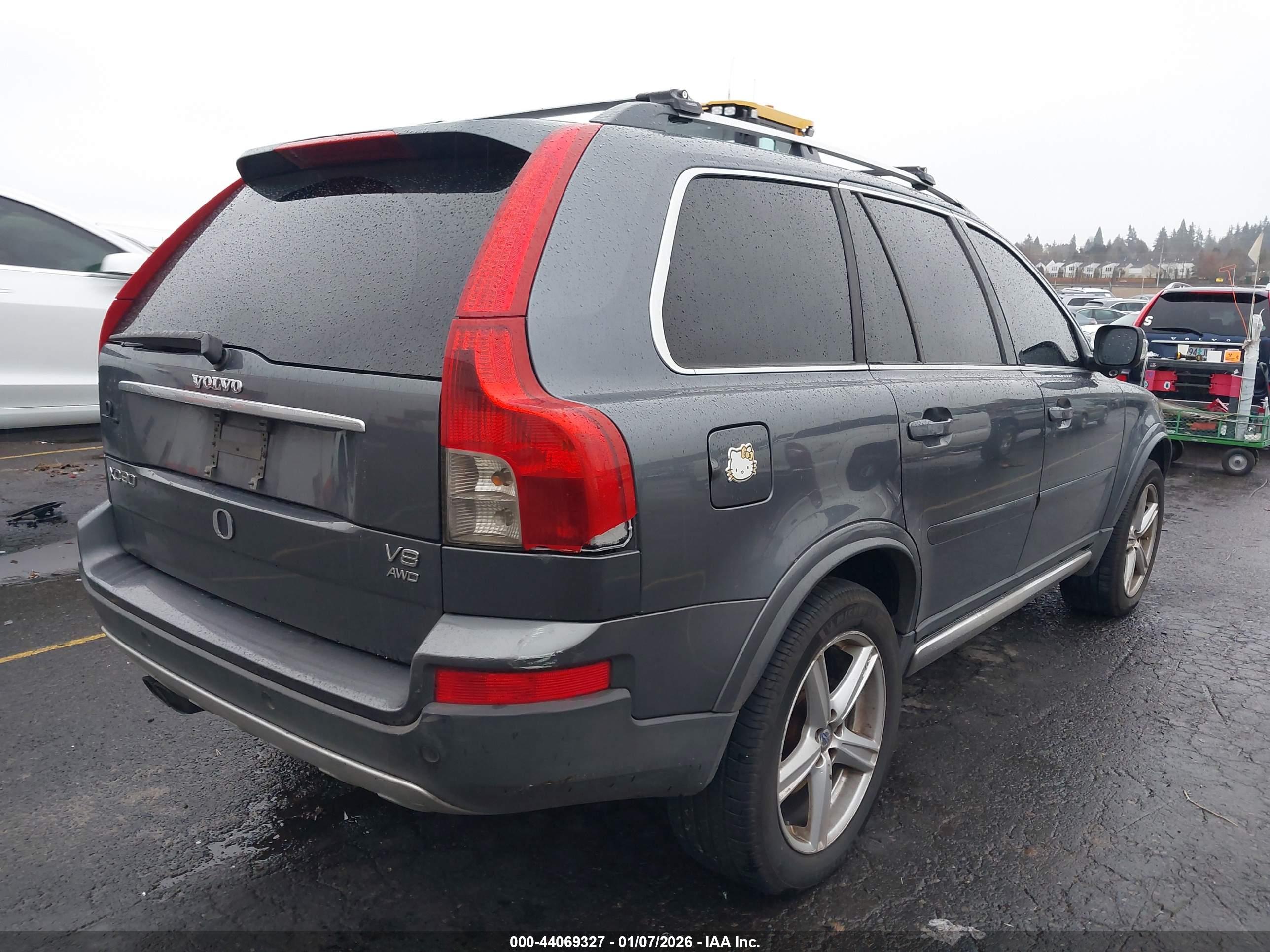 VOLVO XC90 image 4