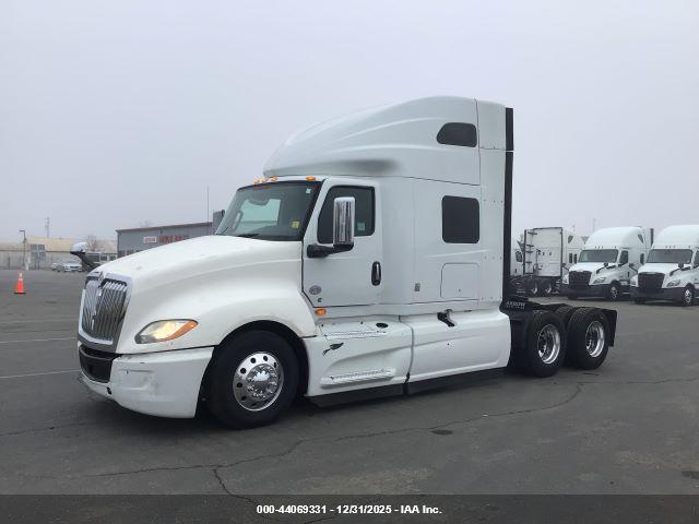 INTERNATIONAL LT image 2