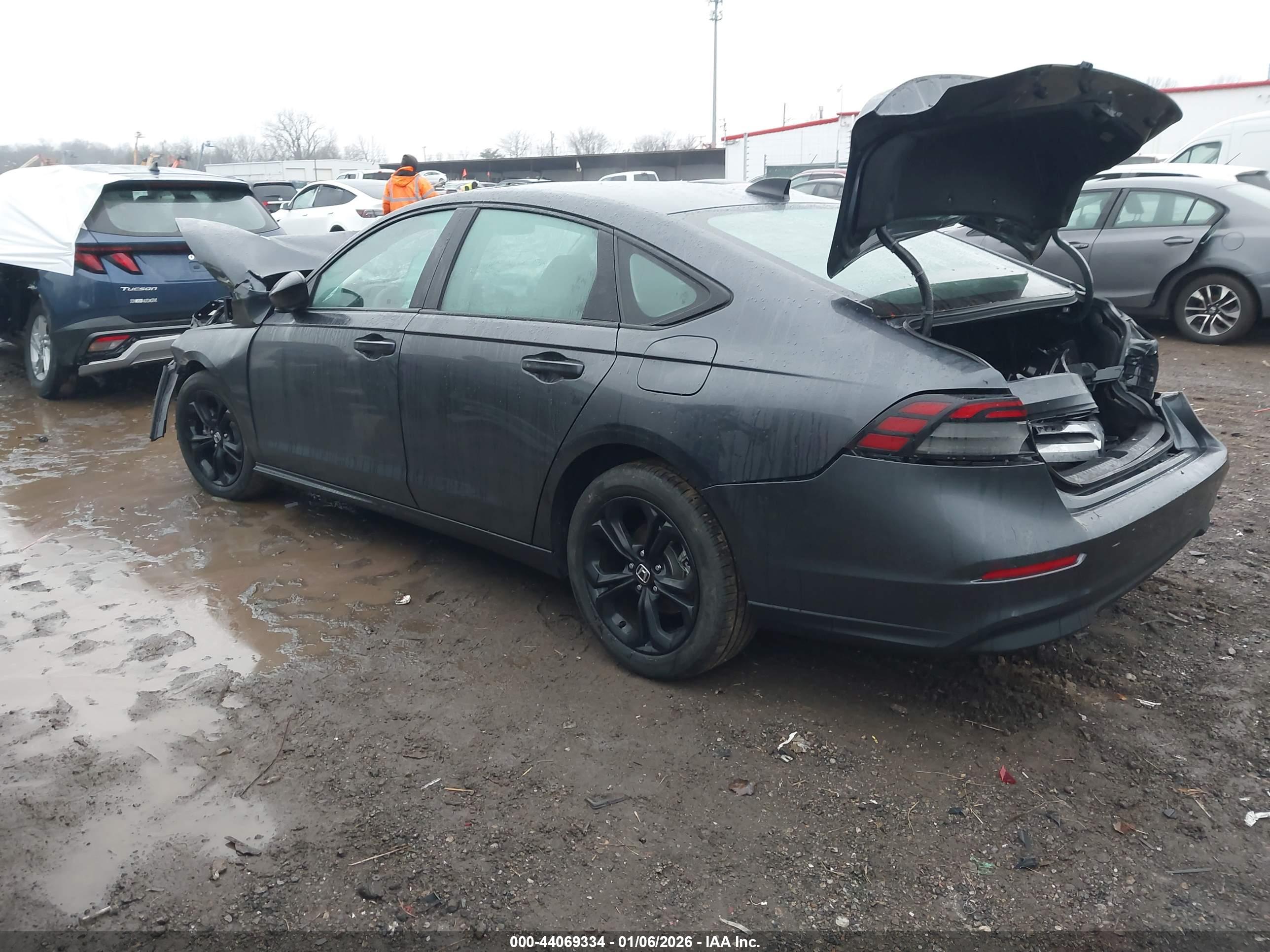 HONDA ACCORD image 3