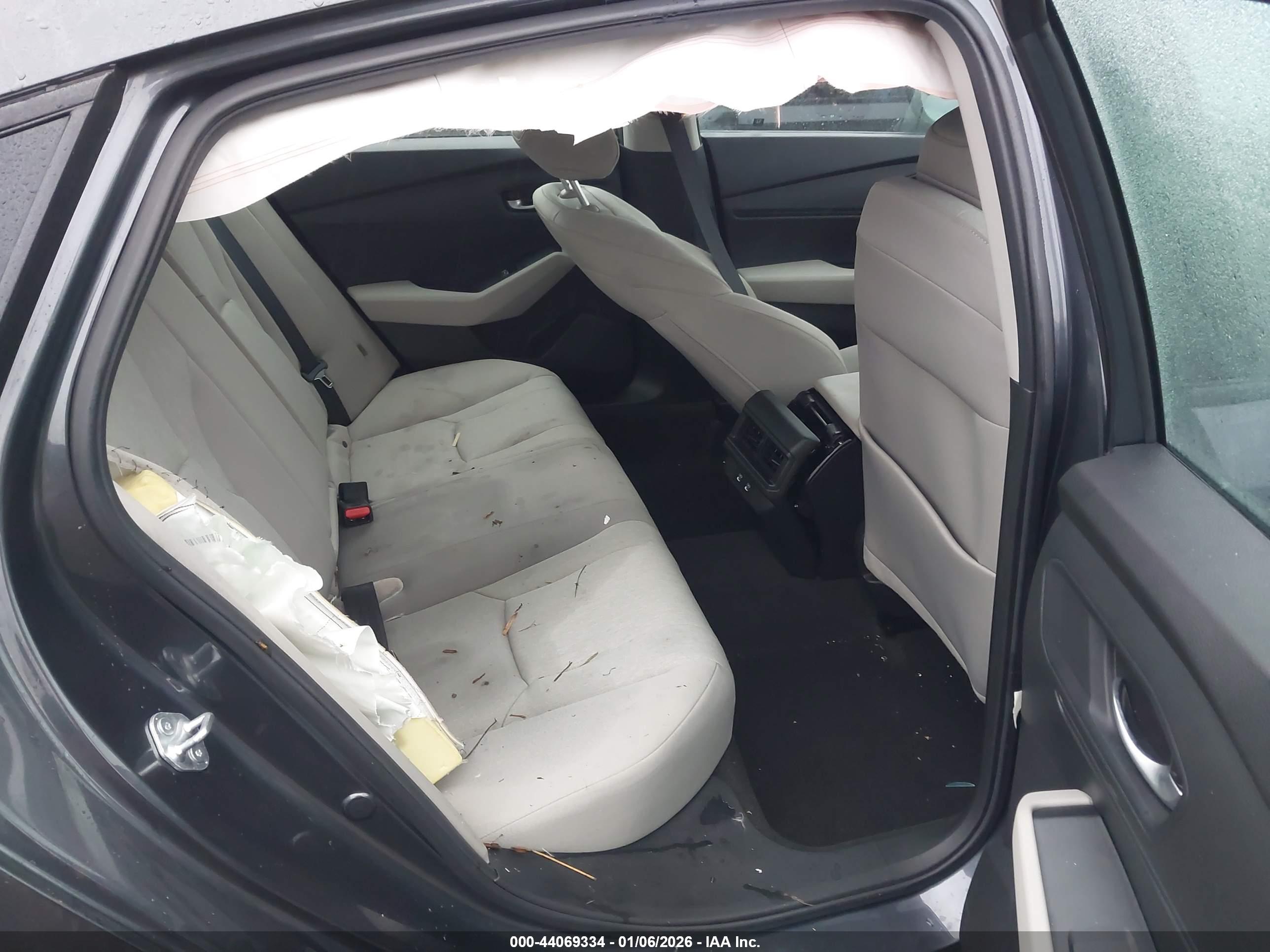 HONDA ACCORD image 8