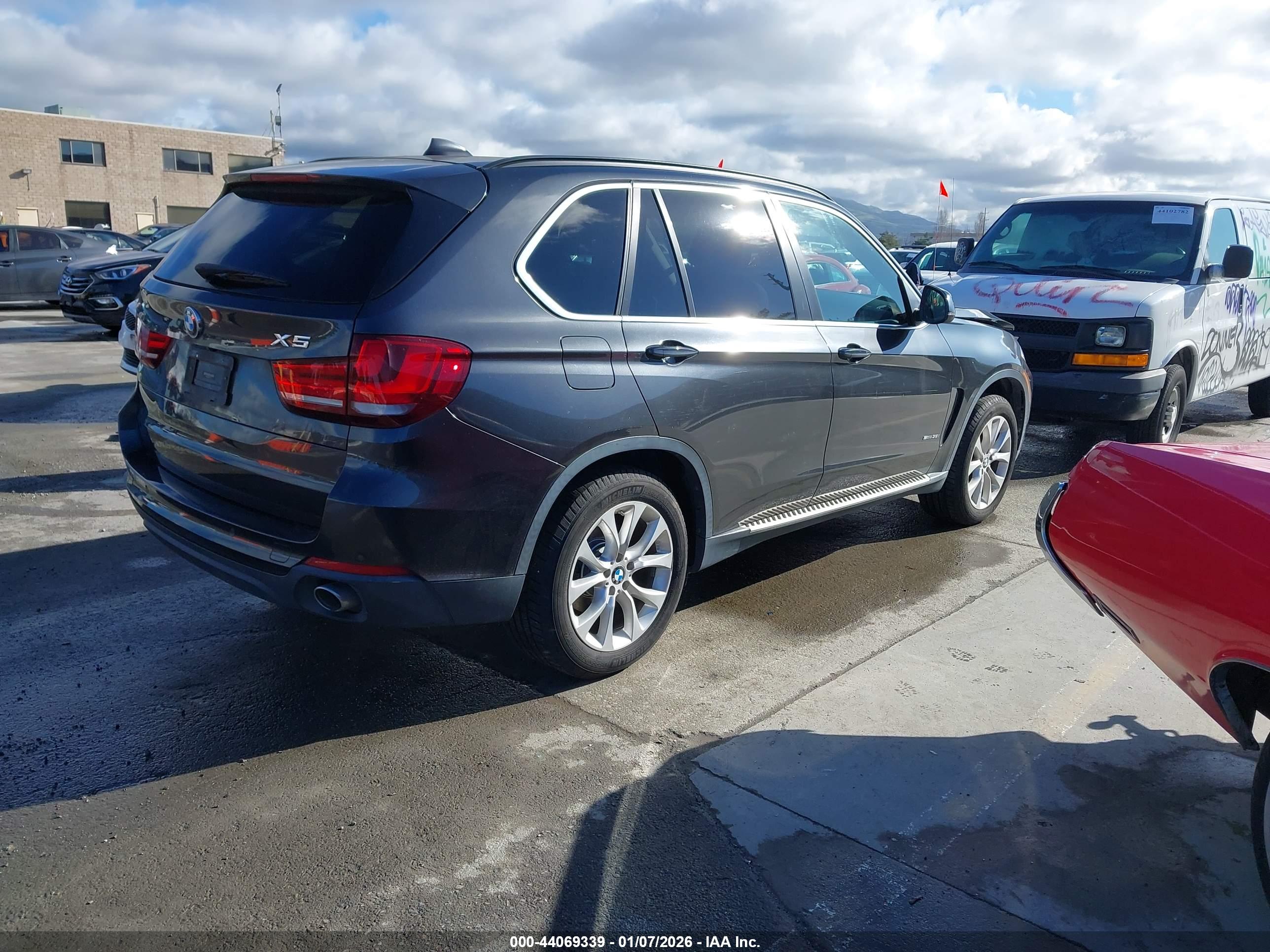 BMW X5 image 4