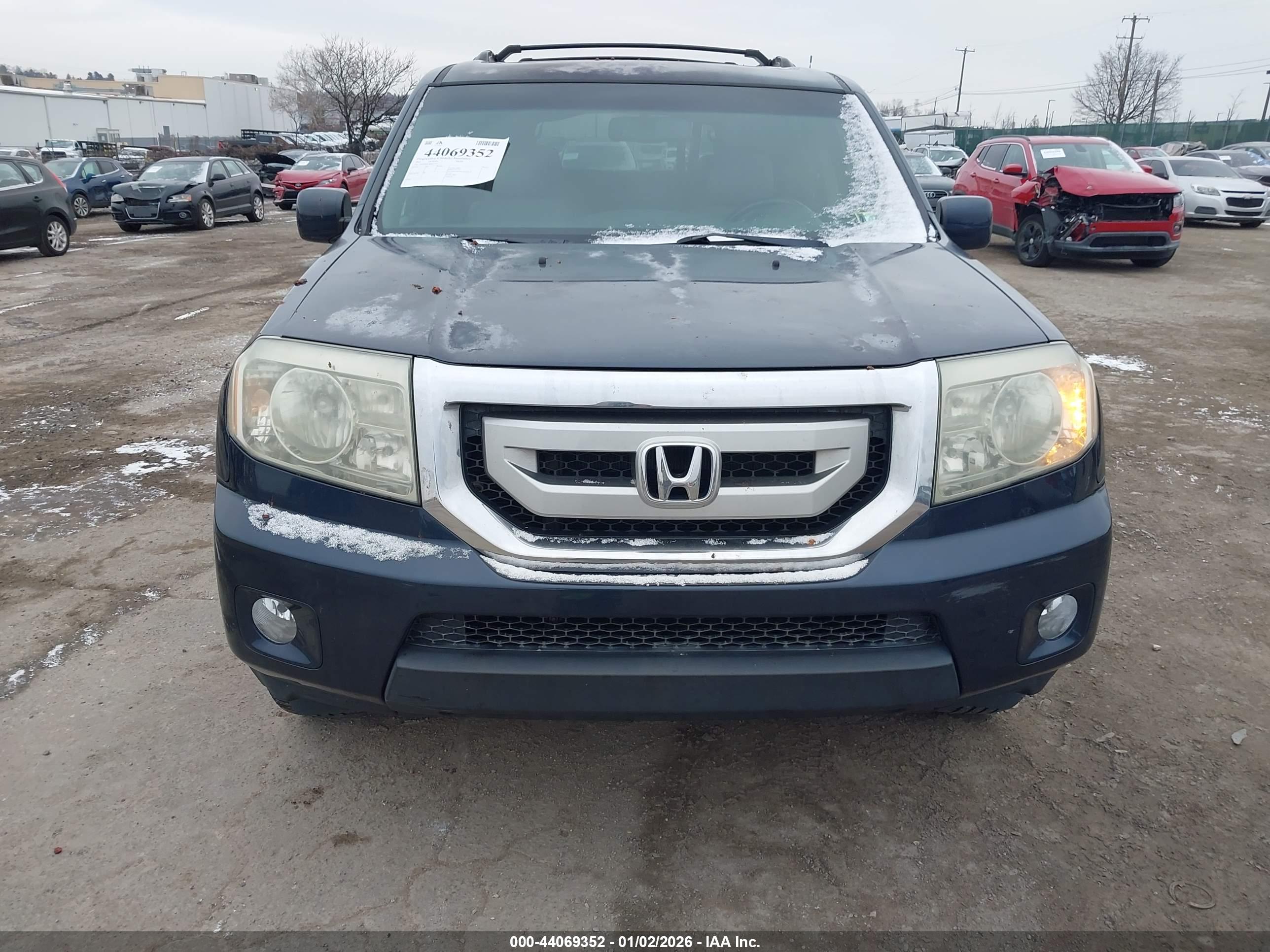 HONDA PILOT image 6