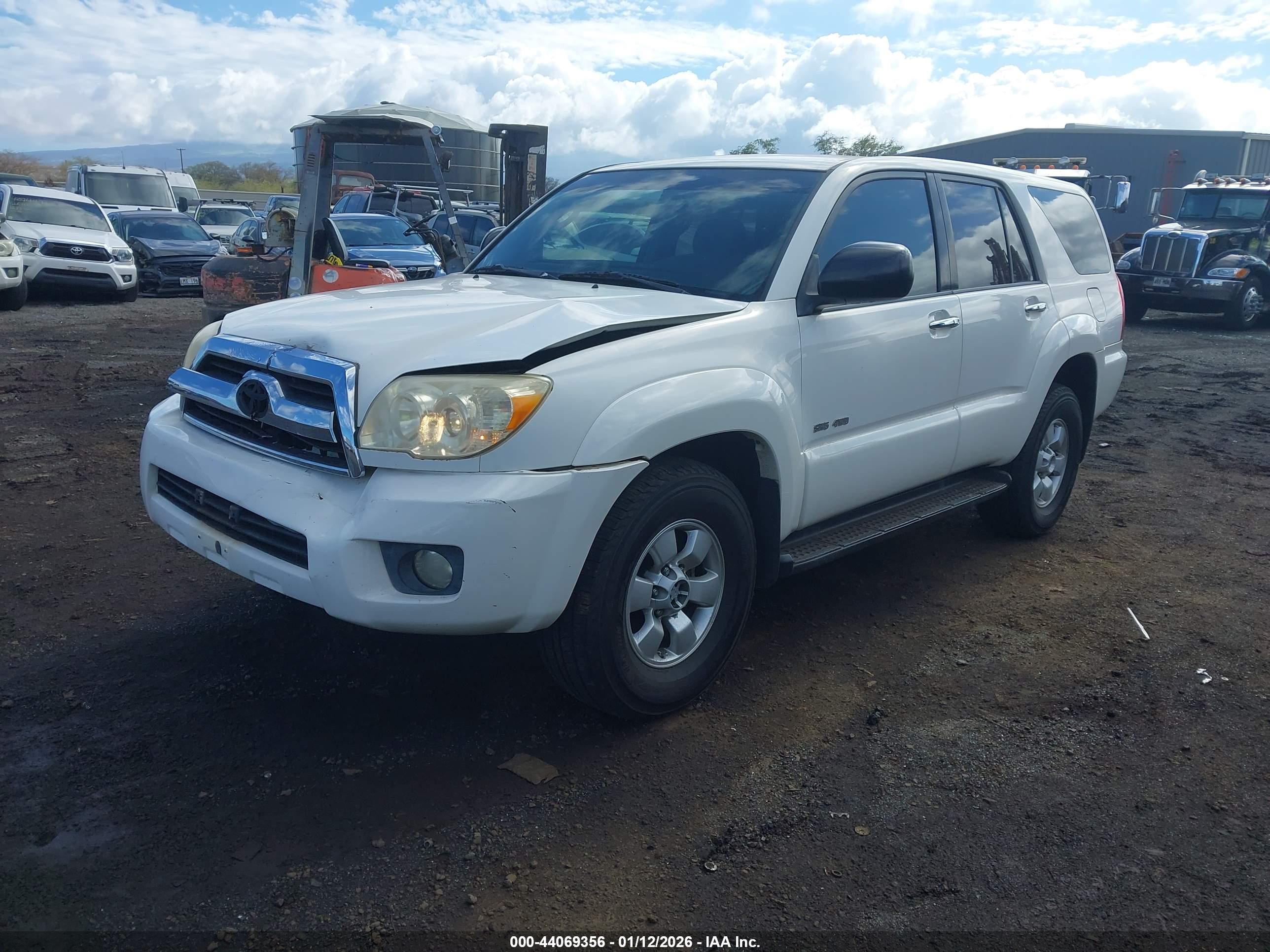 TOYOTA 4RUNNER image 2
