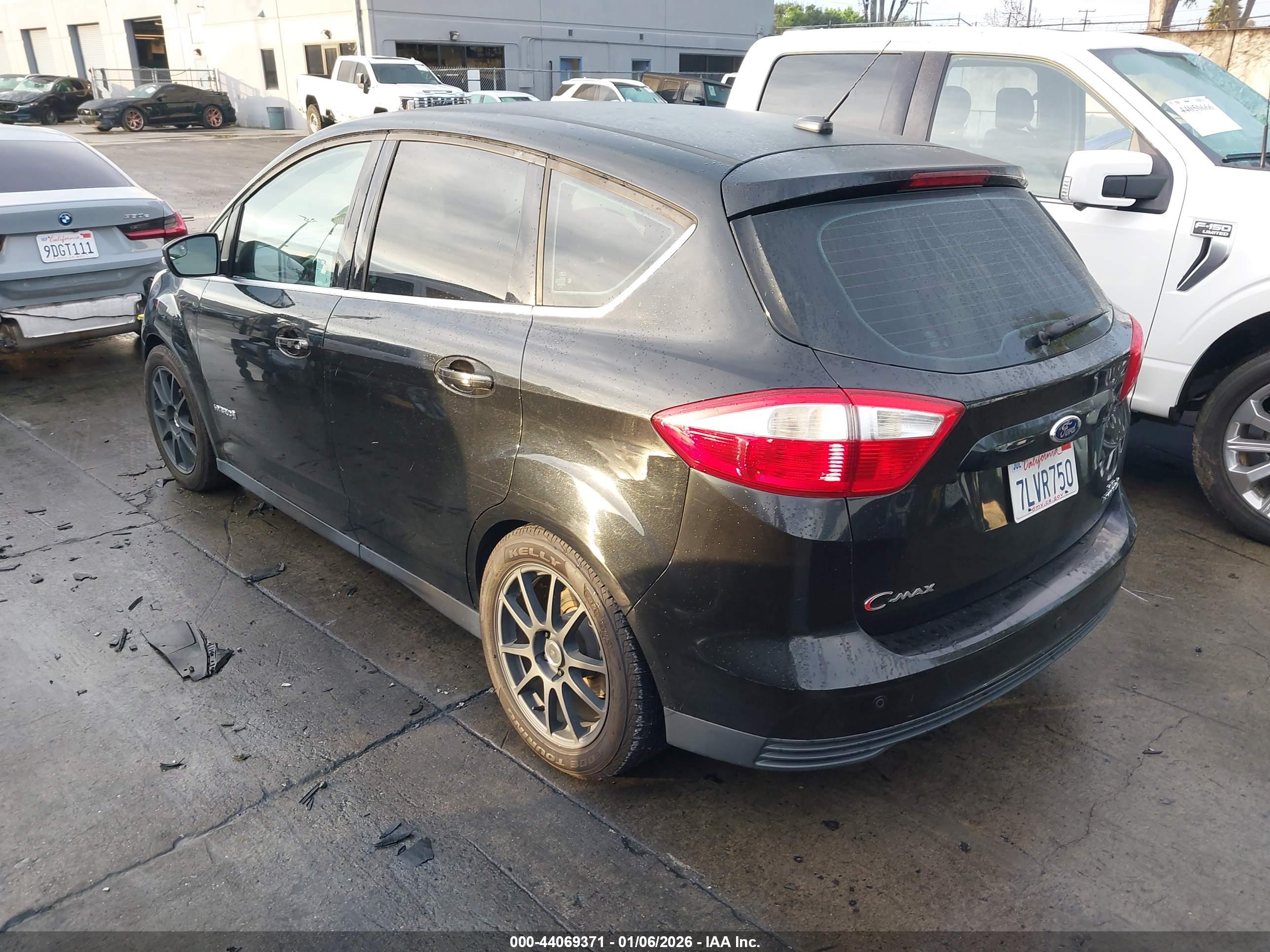 FORD C-MAX image 3