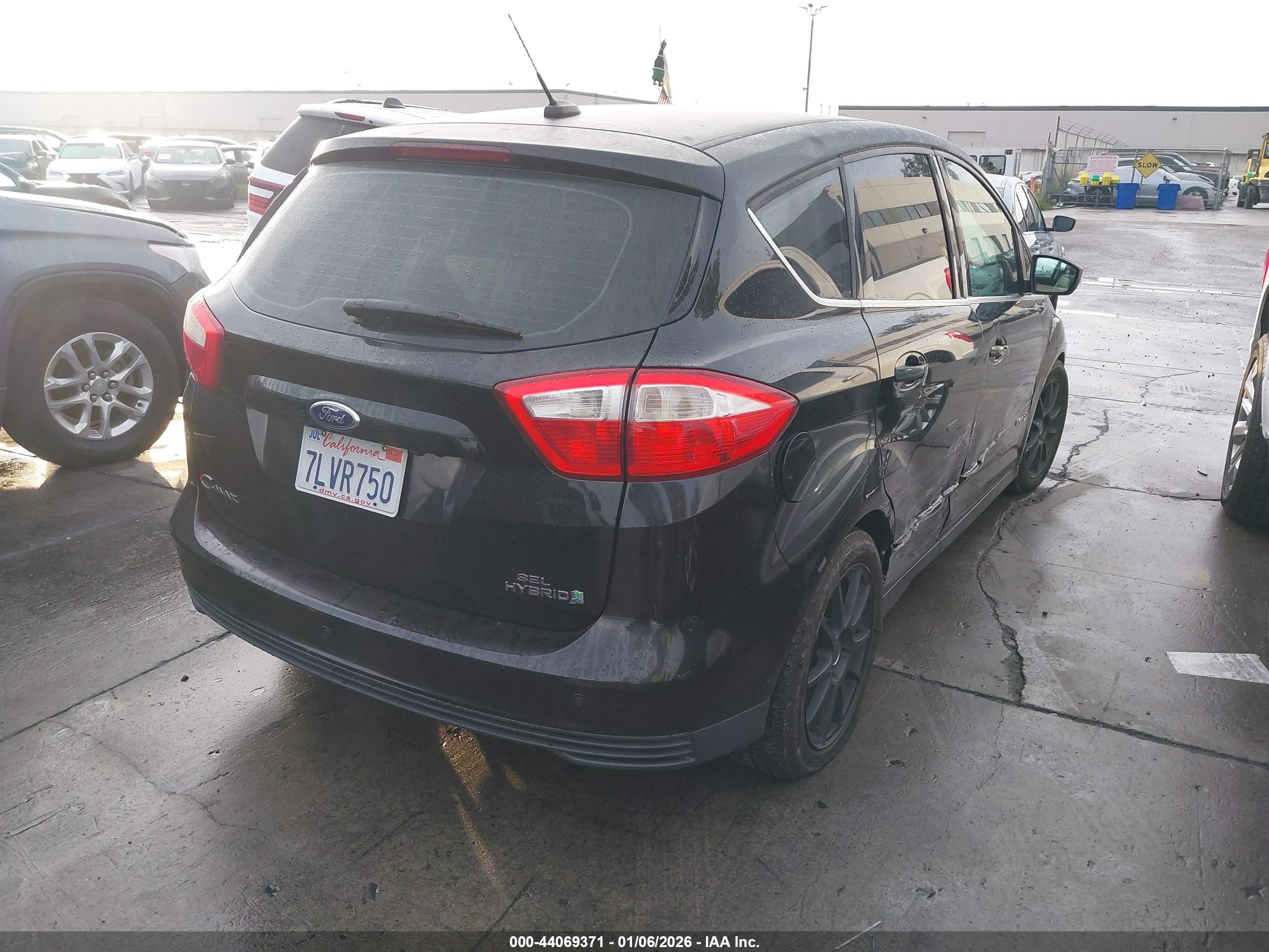 FORD C-MAX image 4