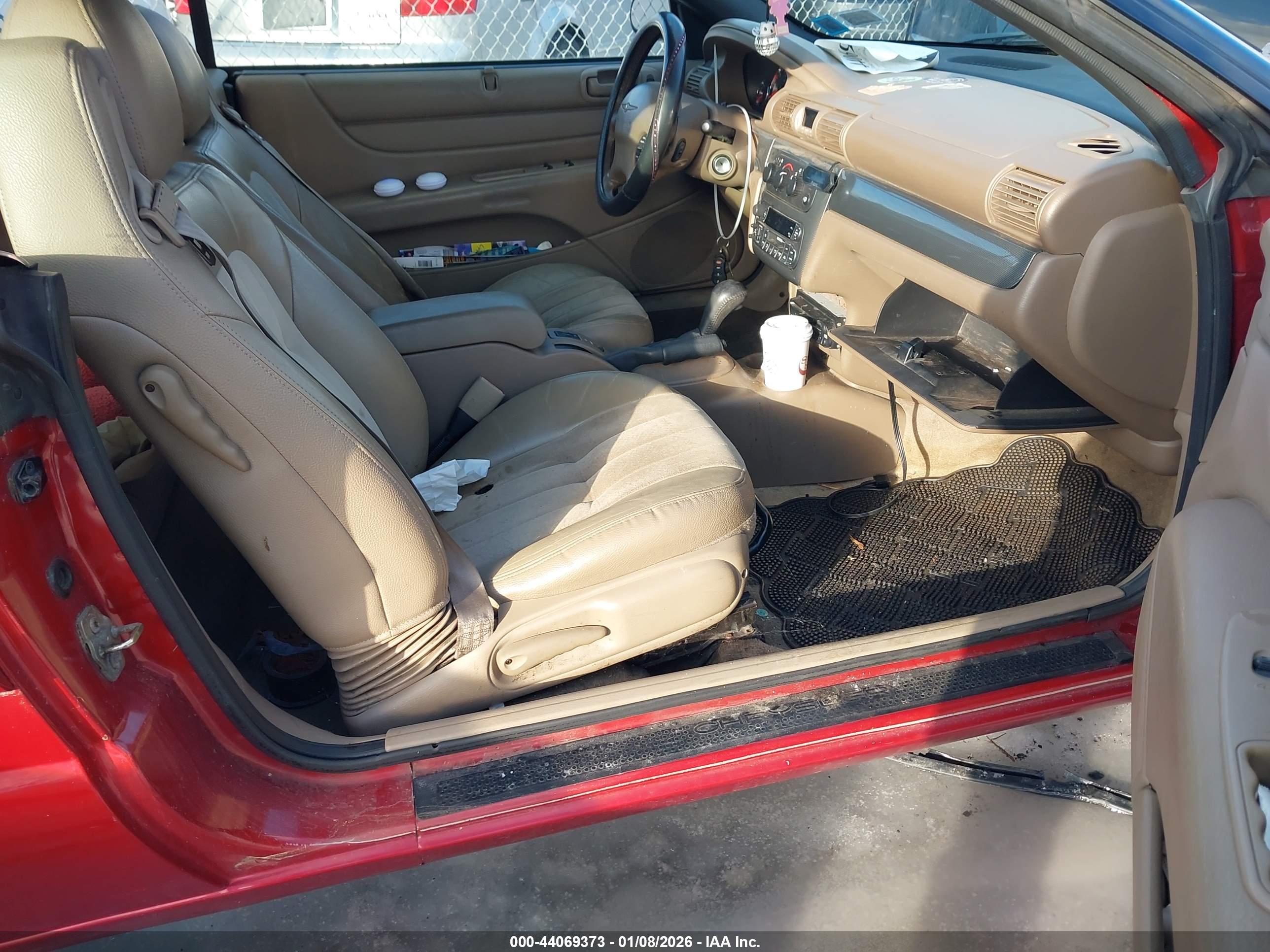 CHRYSLER SEBRING image 5
