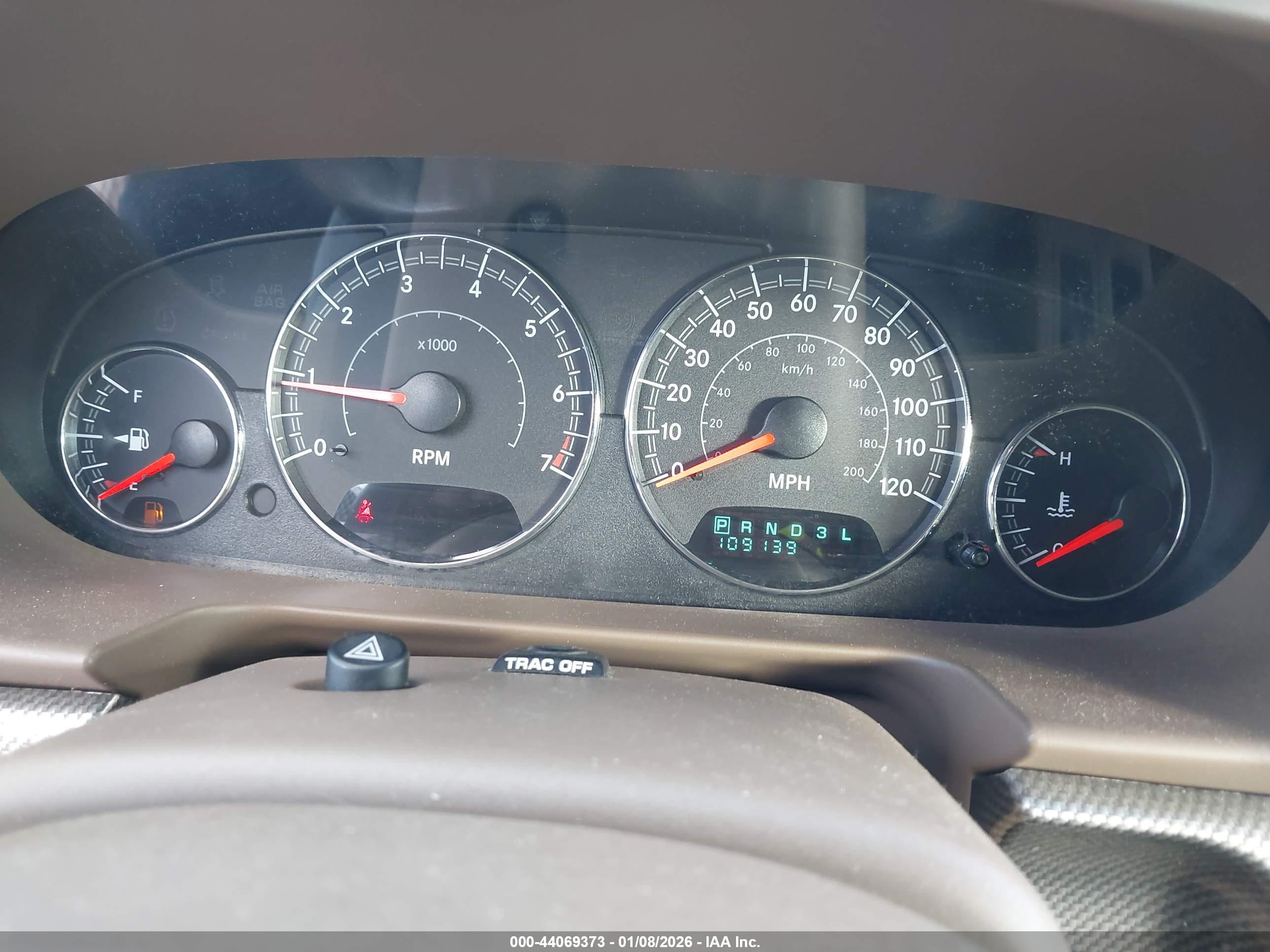 CHRYSLER SEBRING image 7