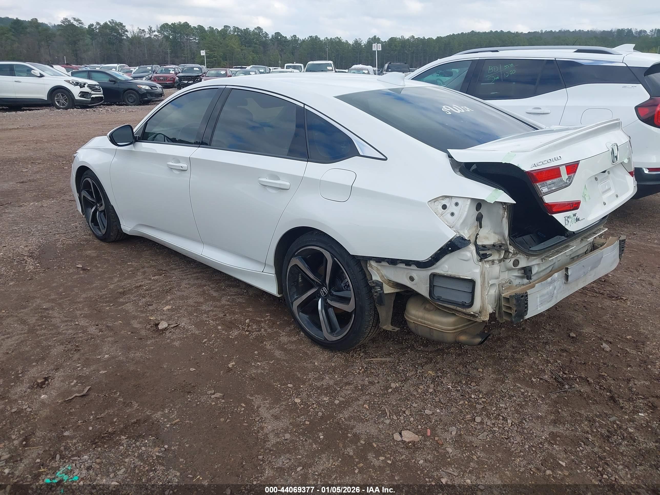 HONDA ACCORD image 3
