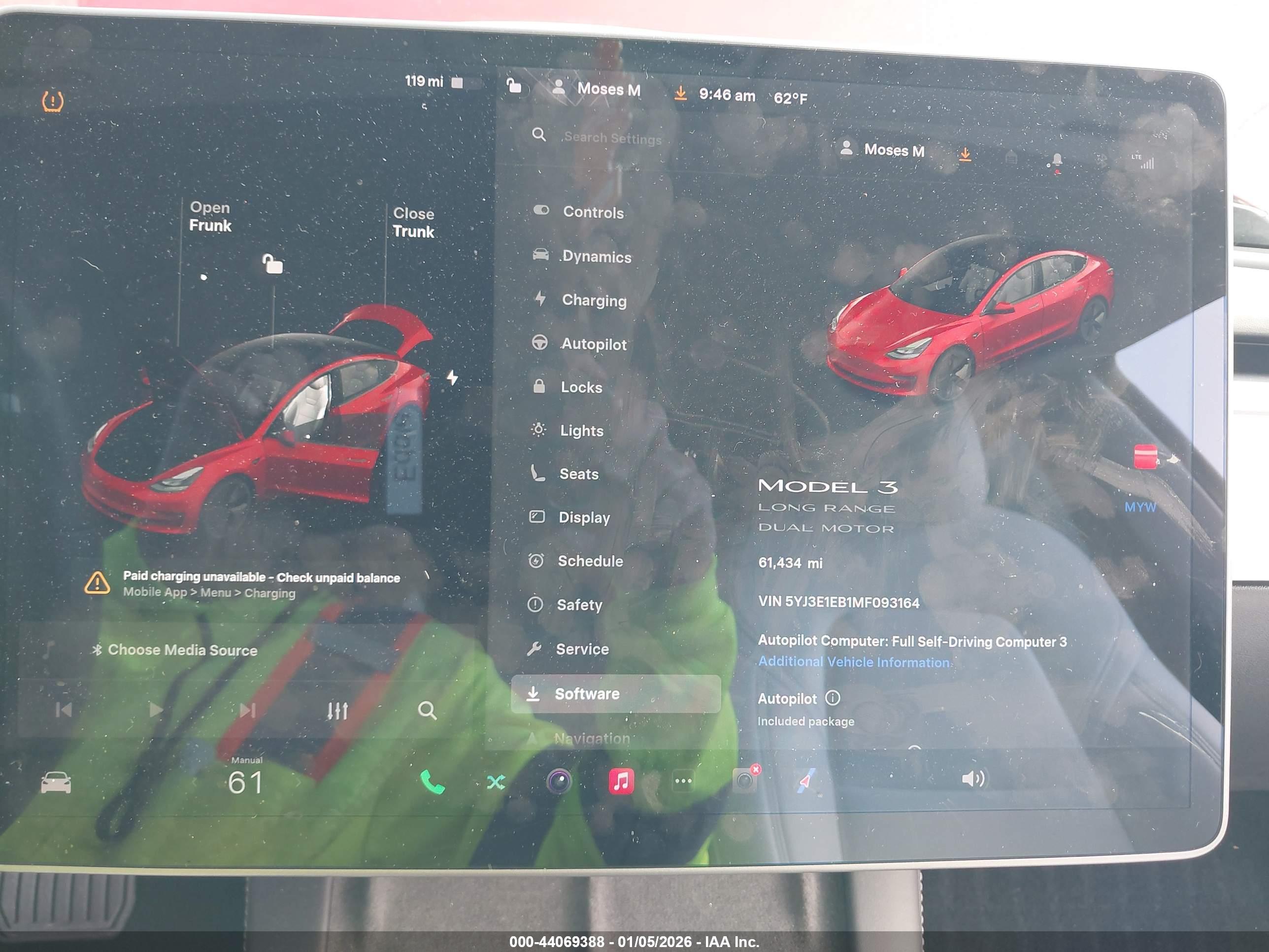 TESLA MODEL image 7
