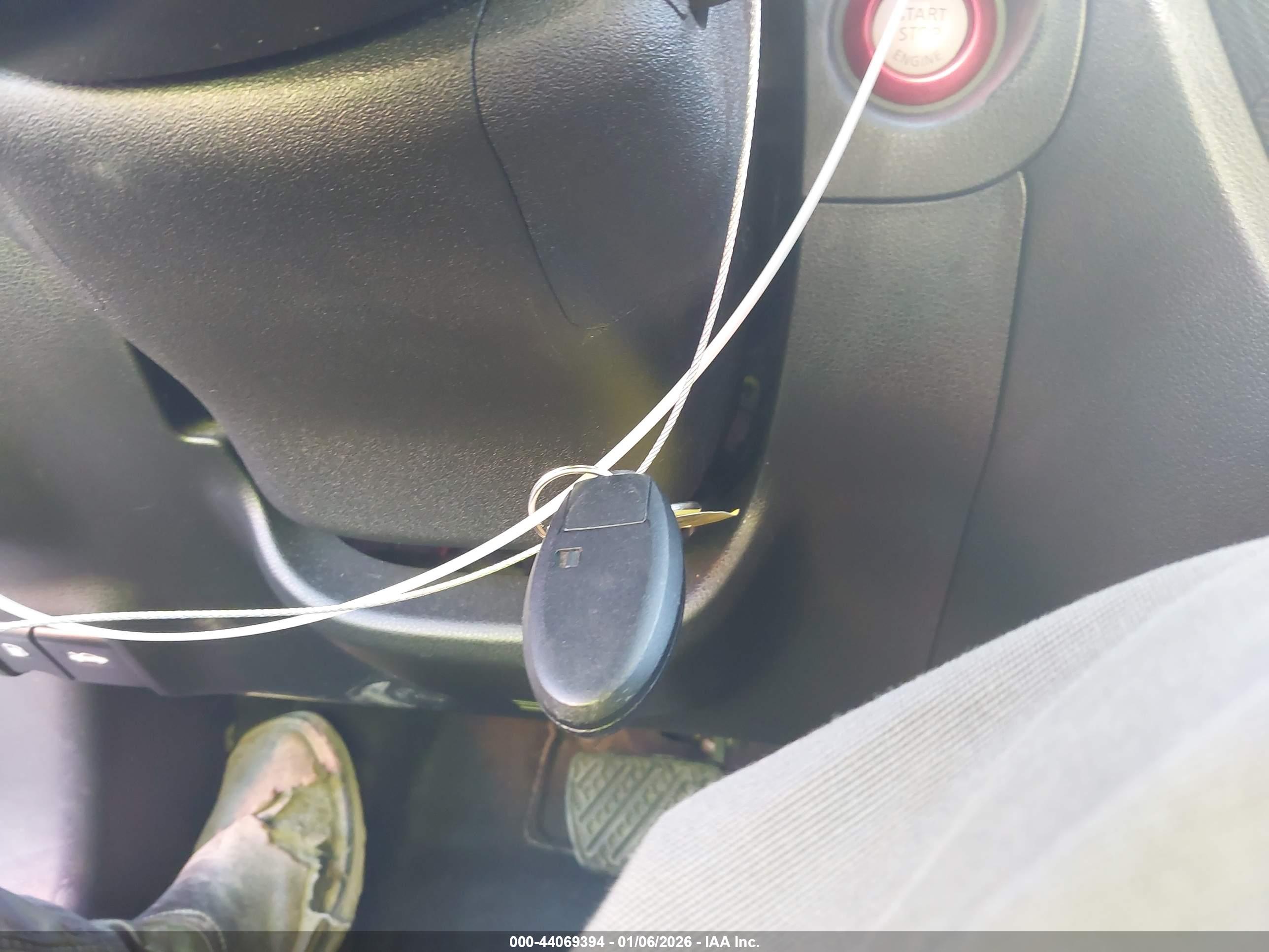 NISSAN JUKE image 11