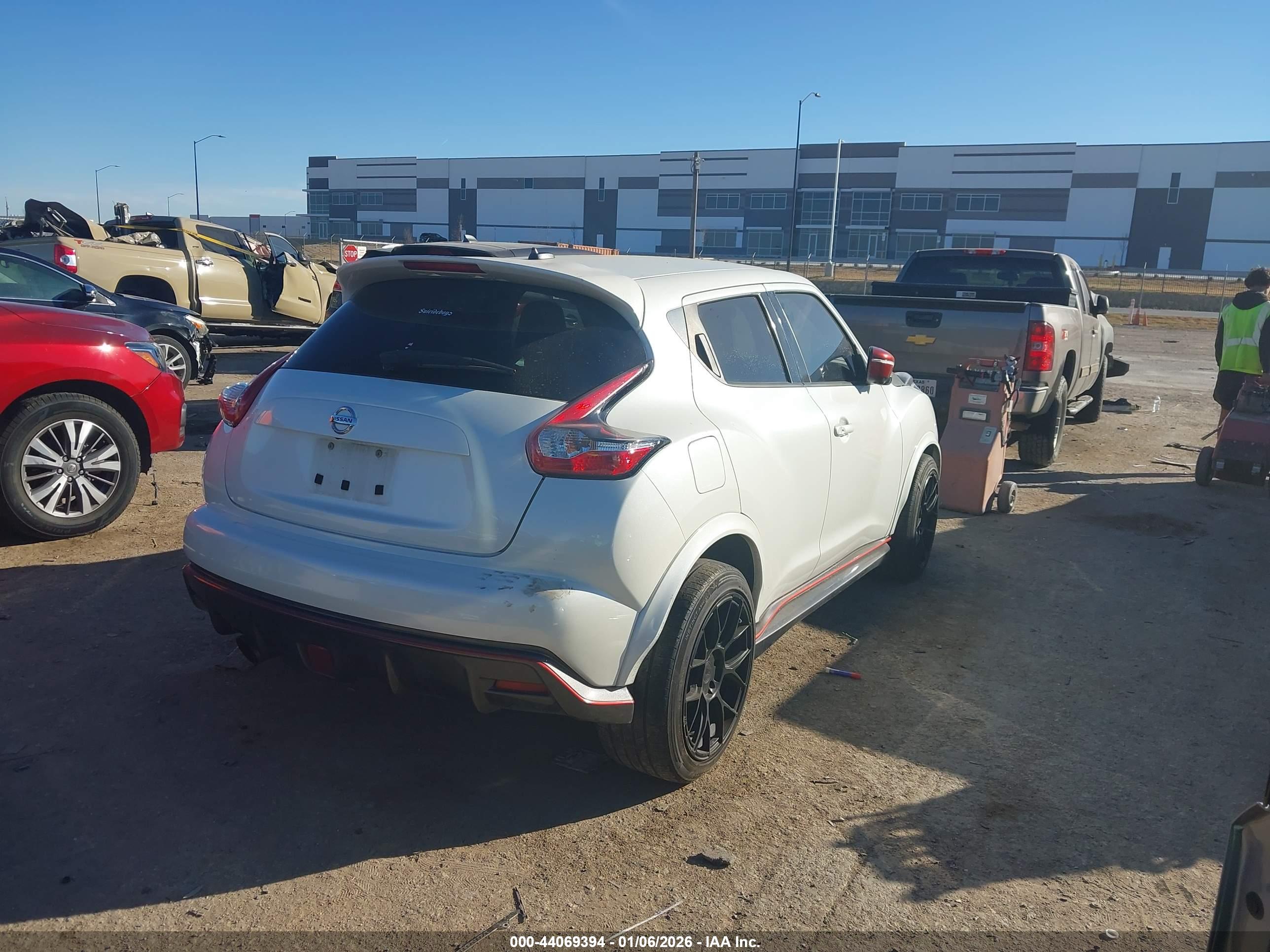 NISSAN JUKE image 4