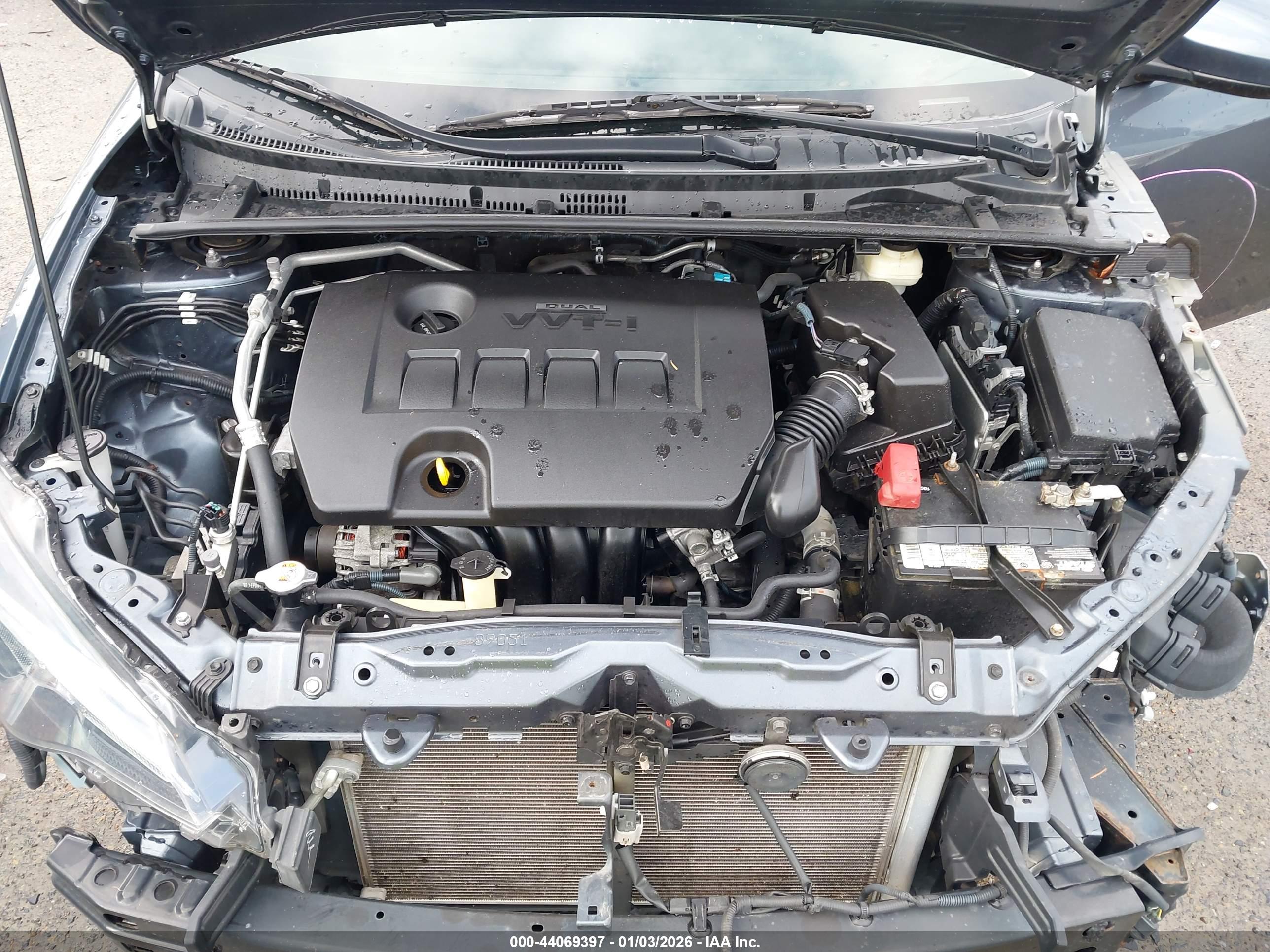 TOYOTA COROLLA image 10