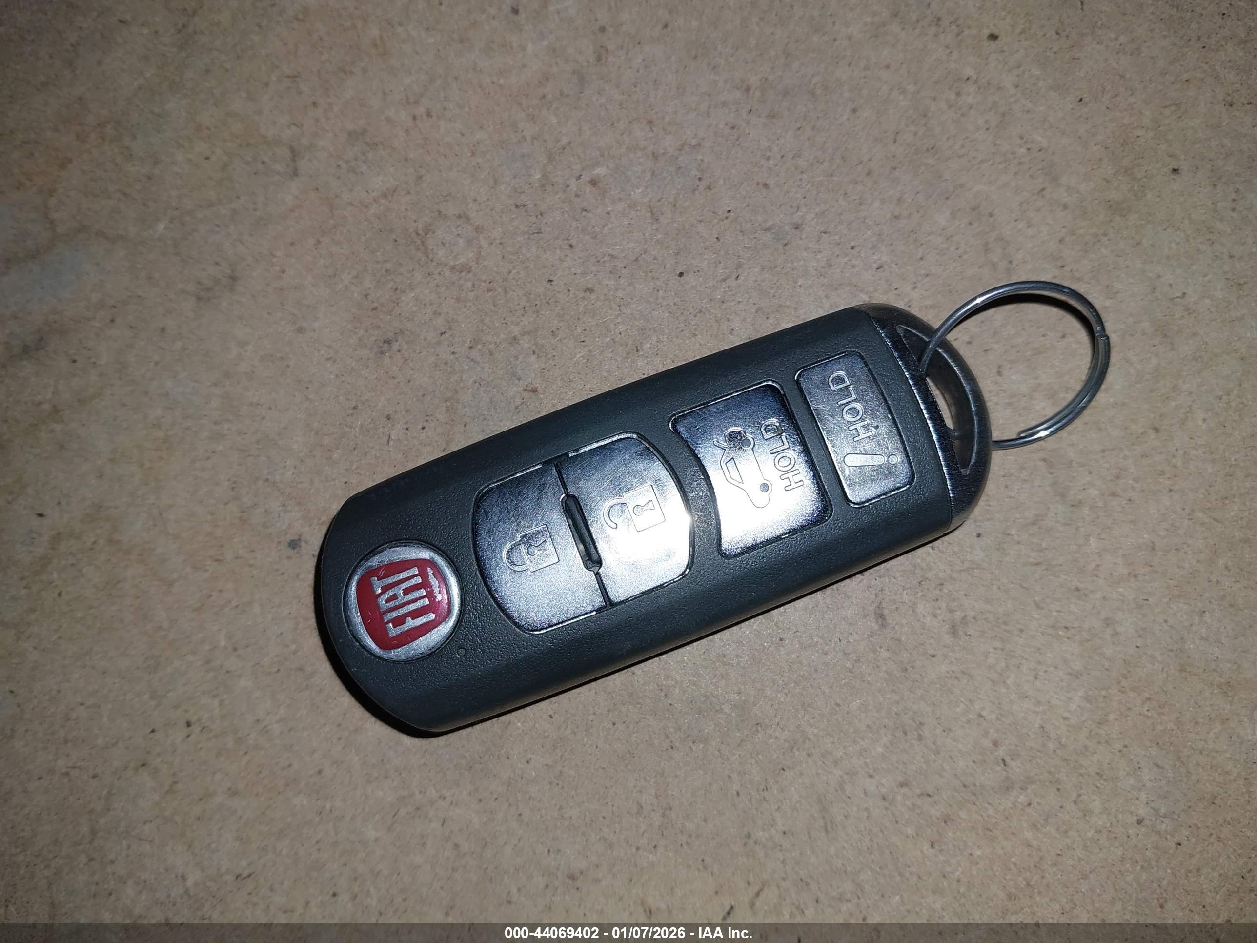 FIAT 124 image 11