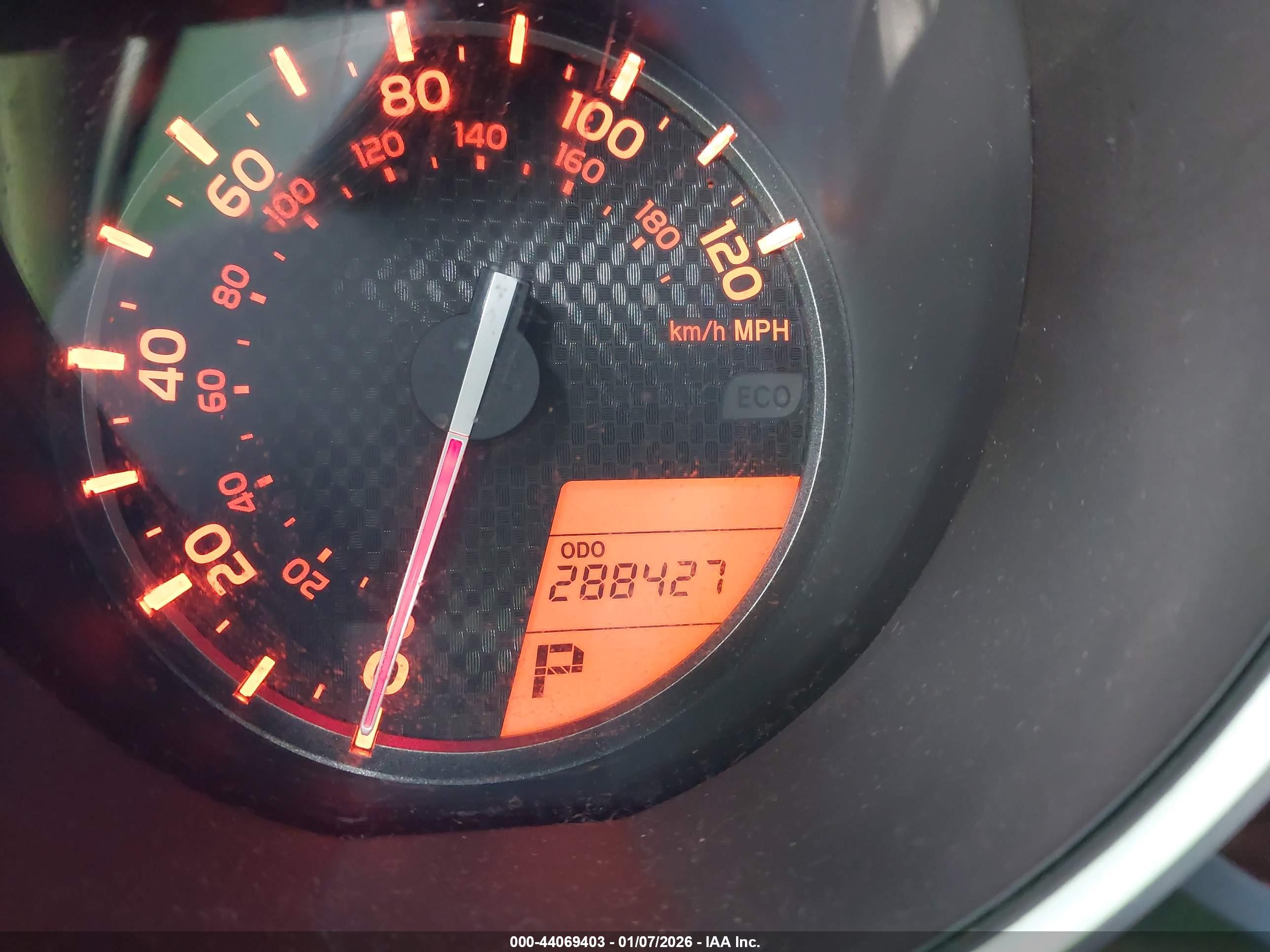 TOYOTA 4RUNNER image 7