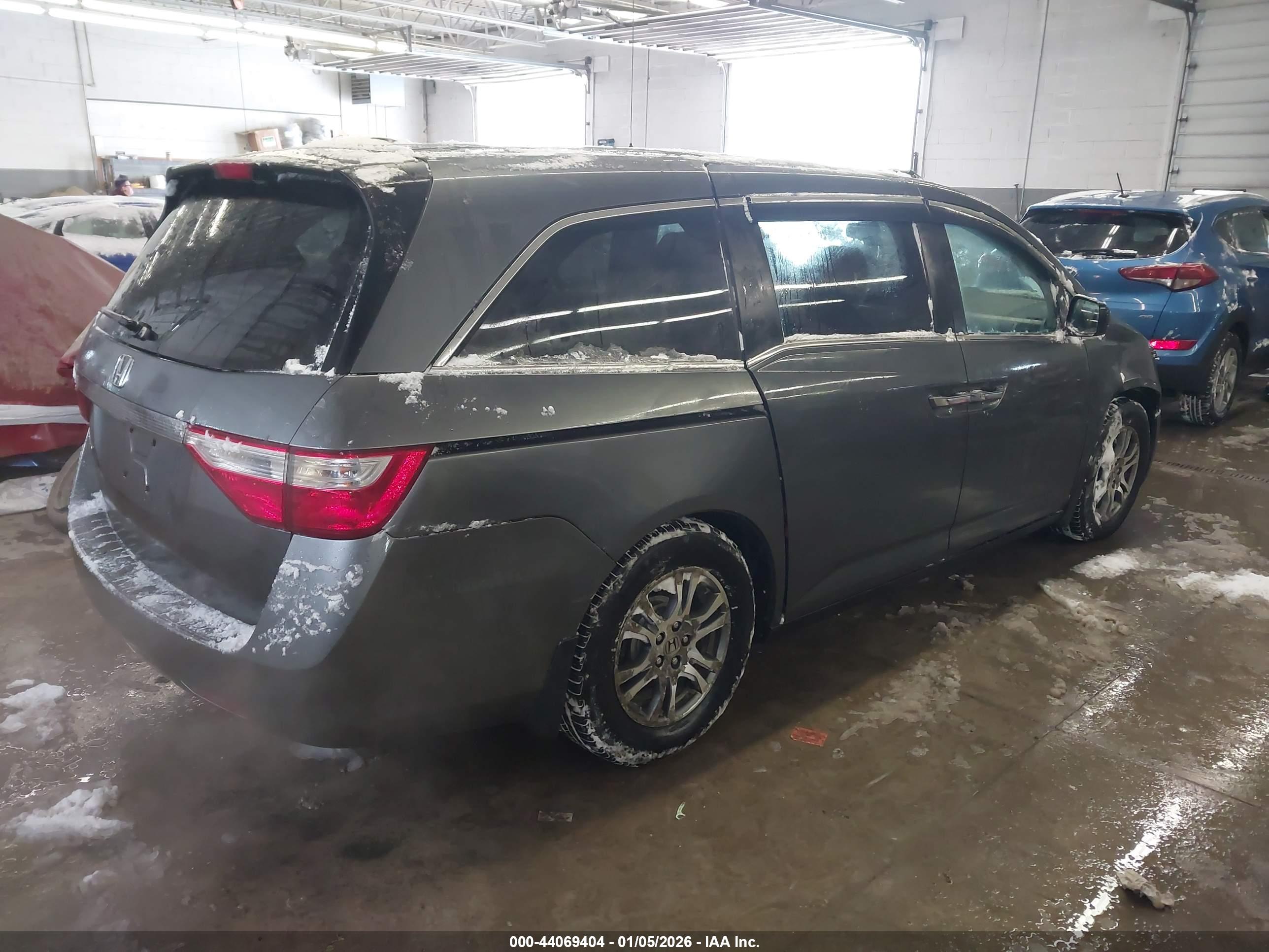 HONDA ODYSSEY image 4