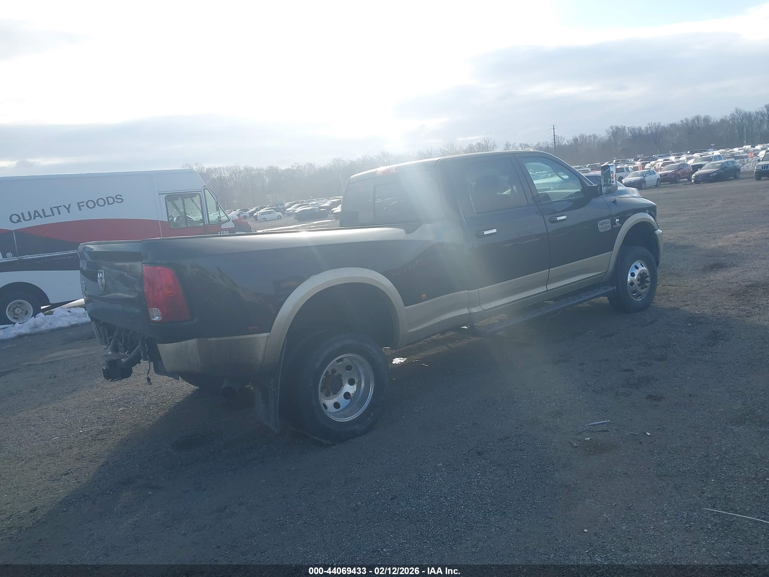 RAM 3500 image 4