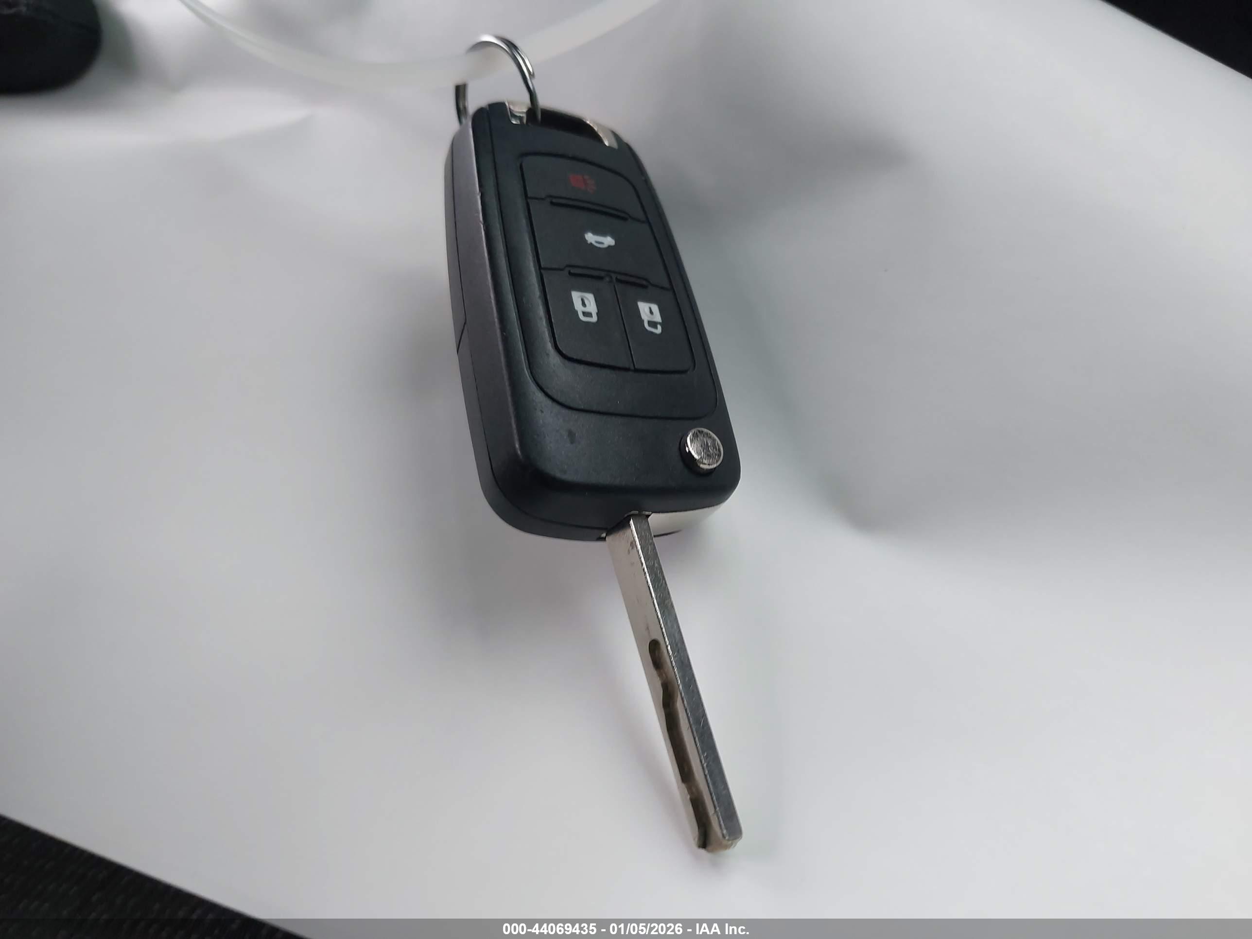 CHEVROLET MALIBU image 11