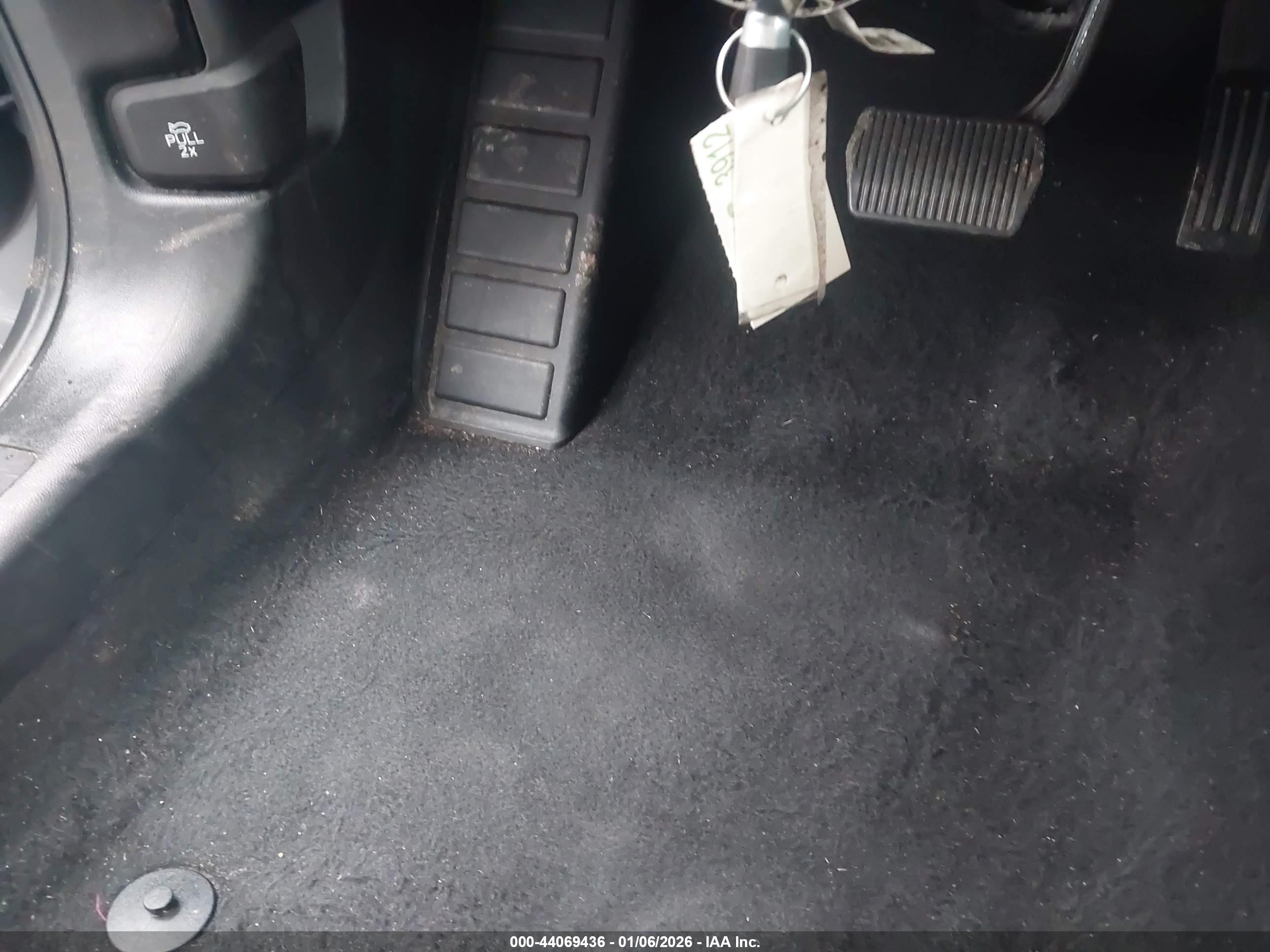 FORD ESCAPE image 11