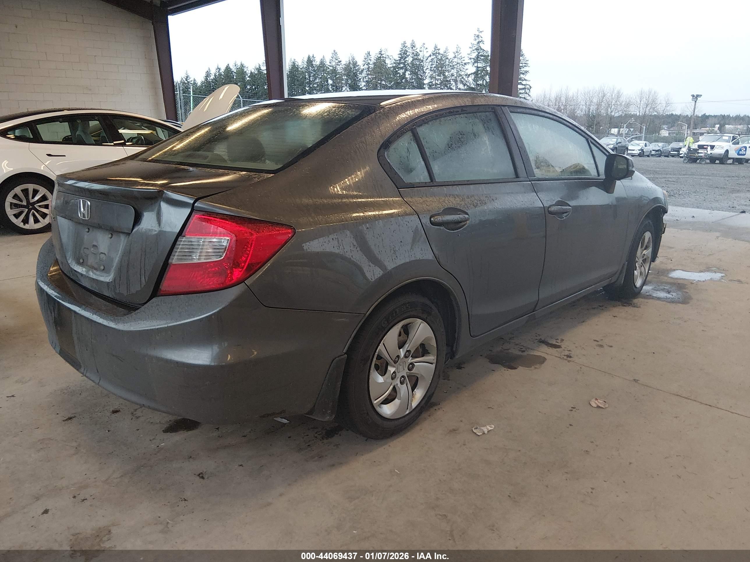 HONDA CIVIC image 4