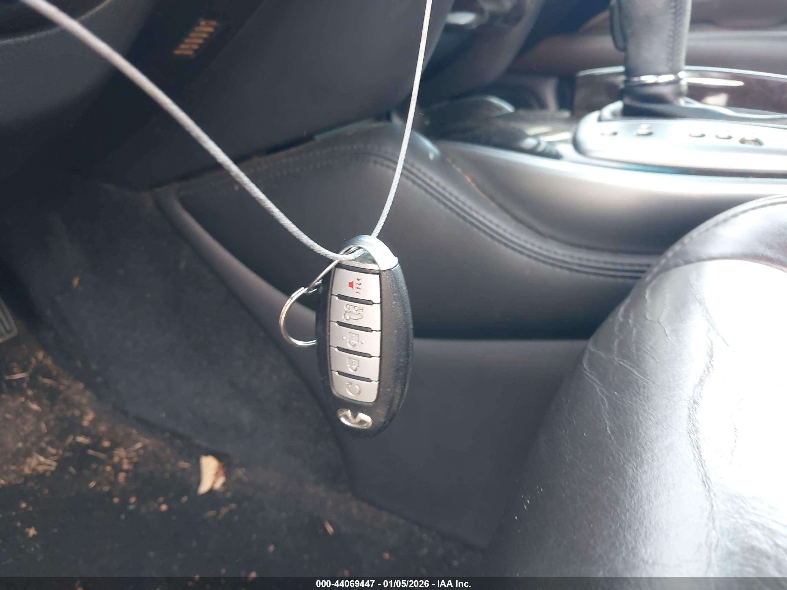 INFINITI QX60 image 11