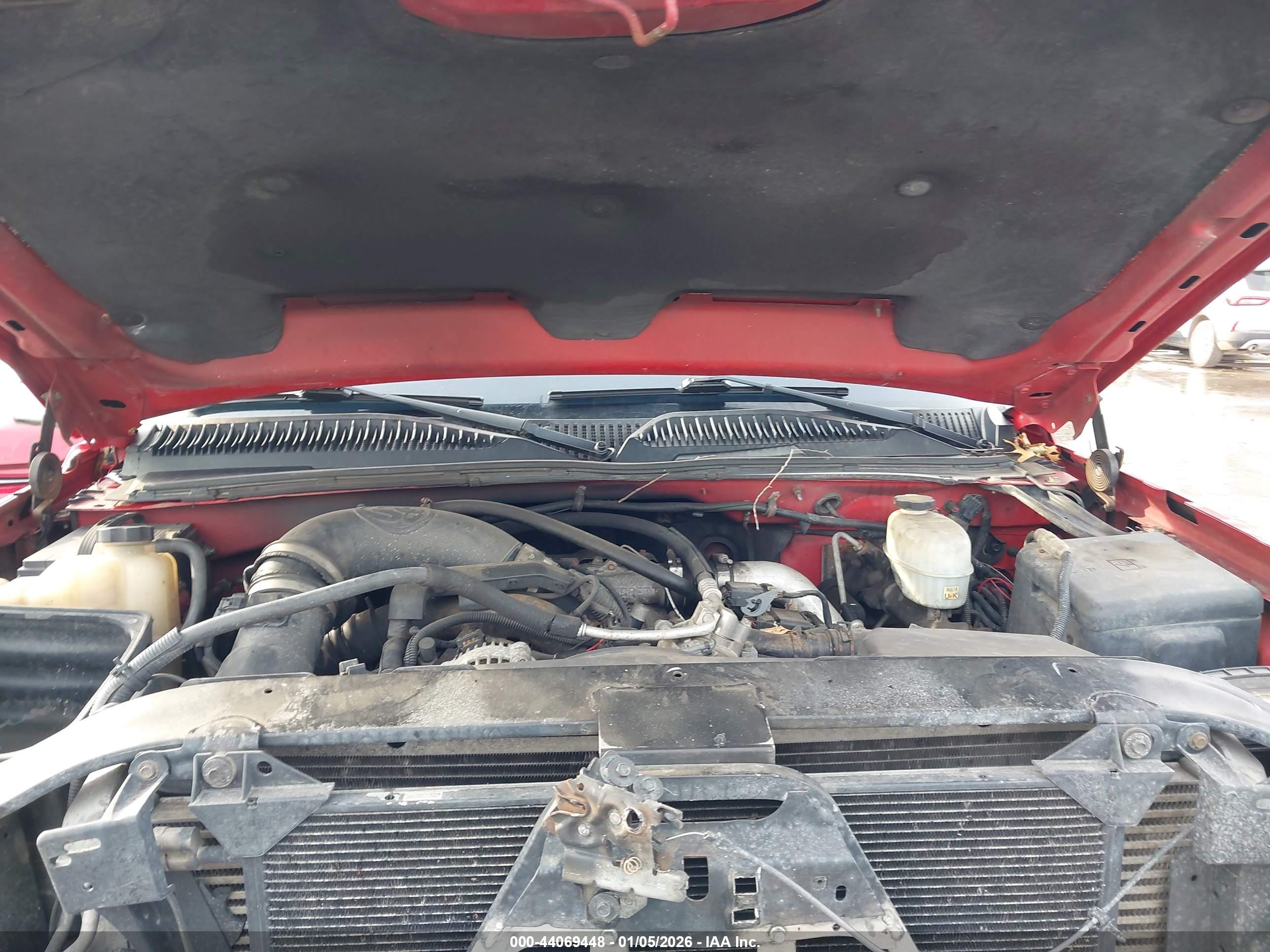 CHEVROLET SILVERADO image 10