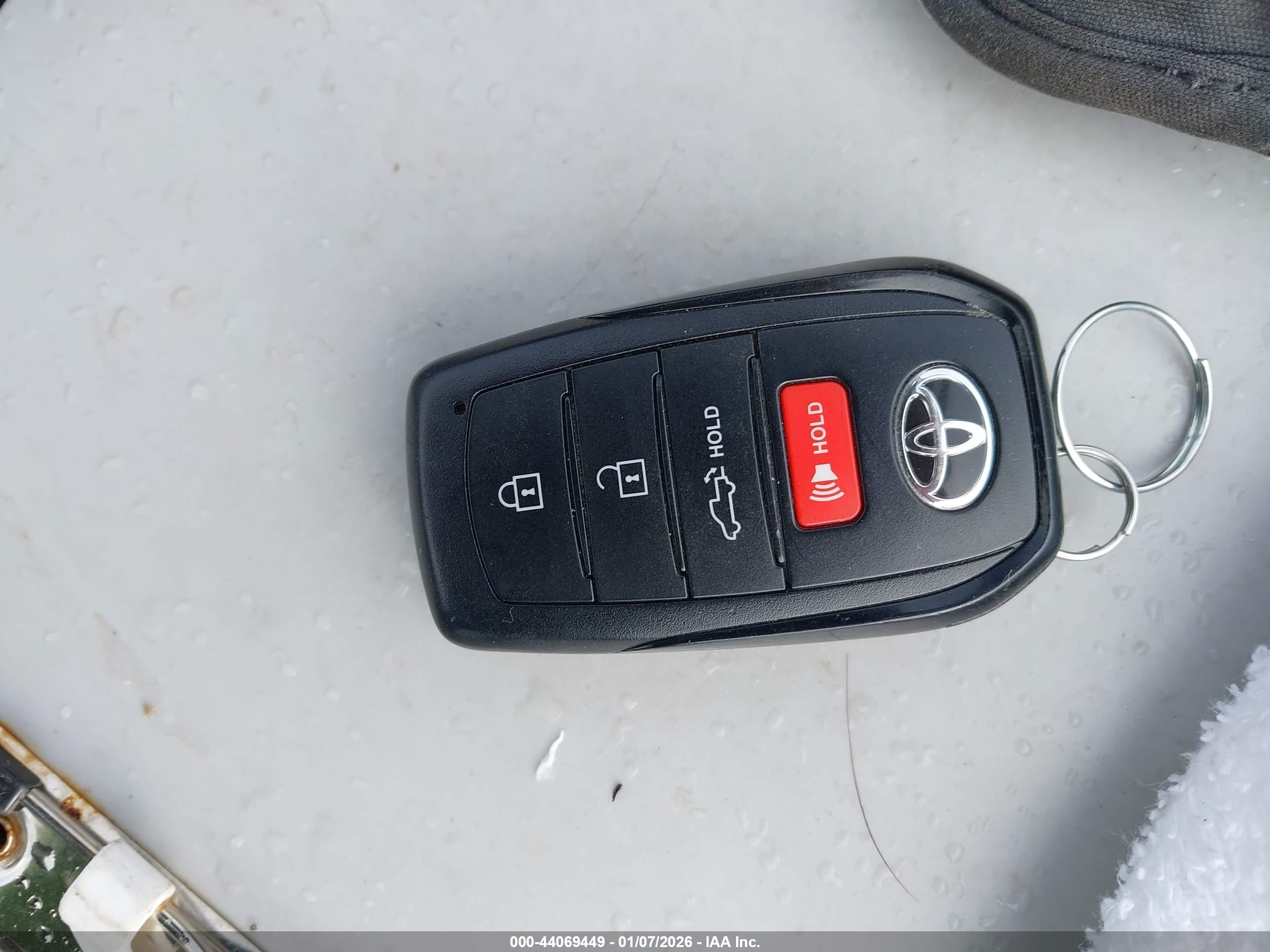 TOYOTA TACOMA image 11