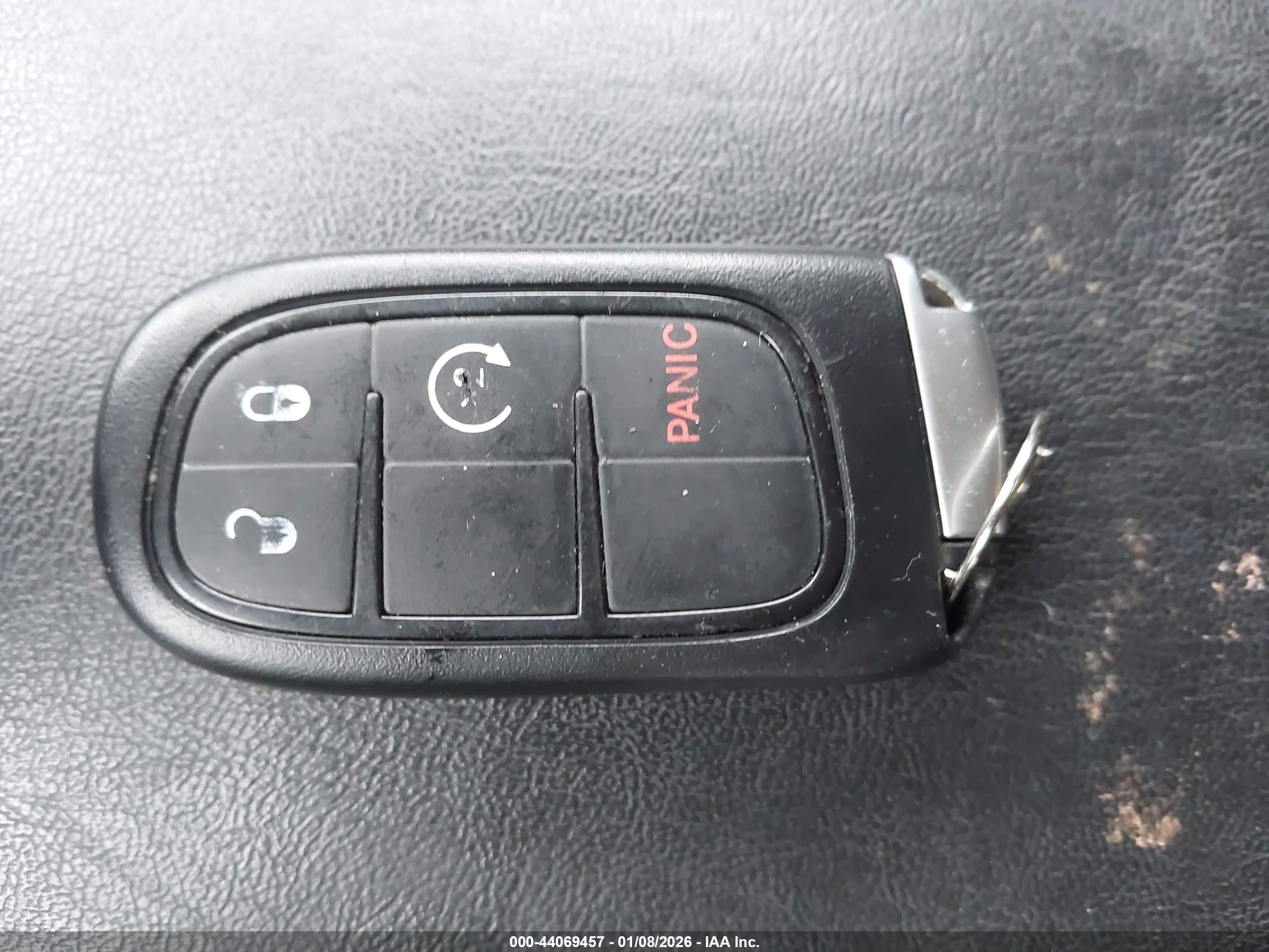 JEEP CHEROKEE image 11
