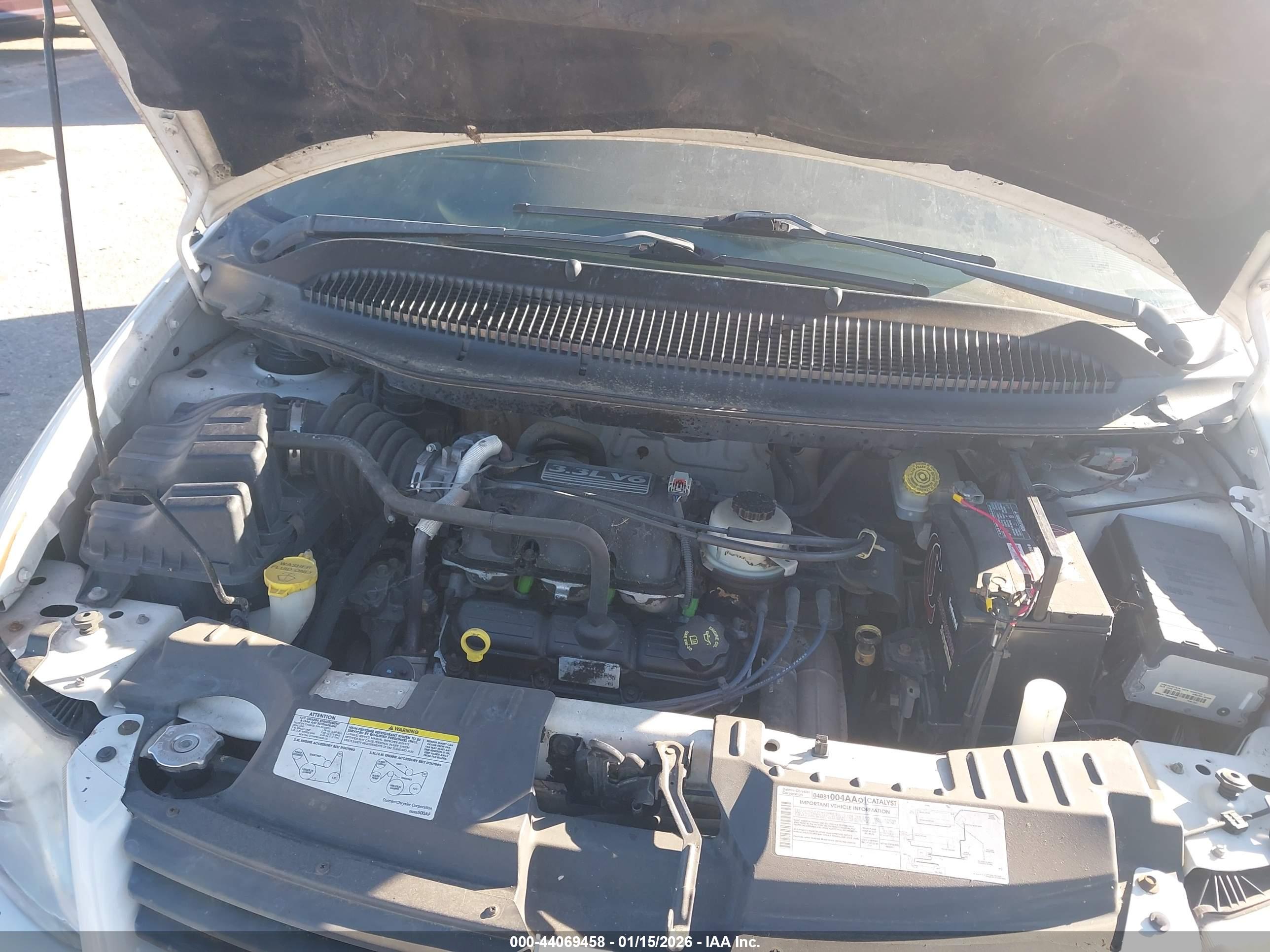 DODGE CARAVAN image 10