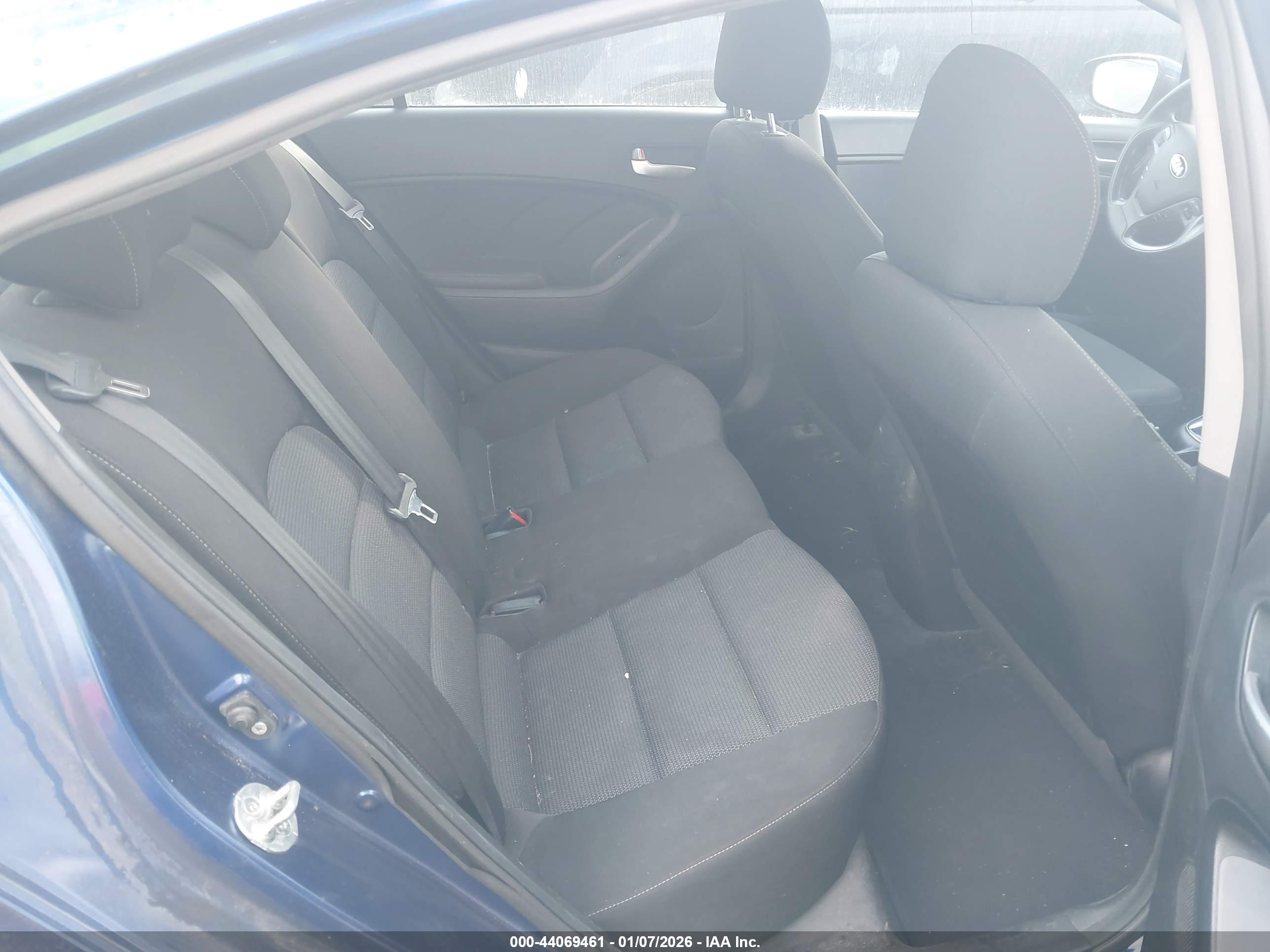 KIA FORTE image 8