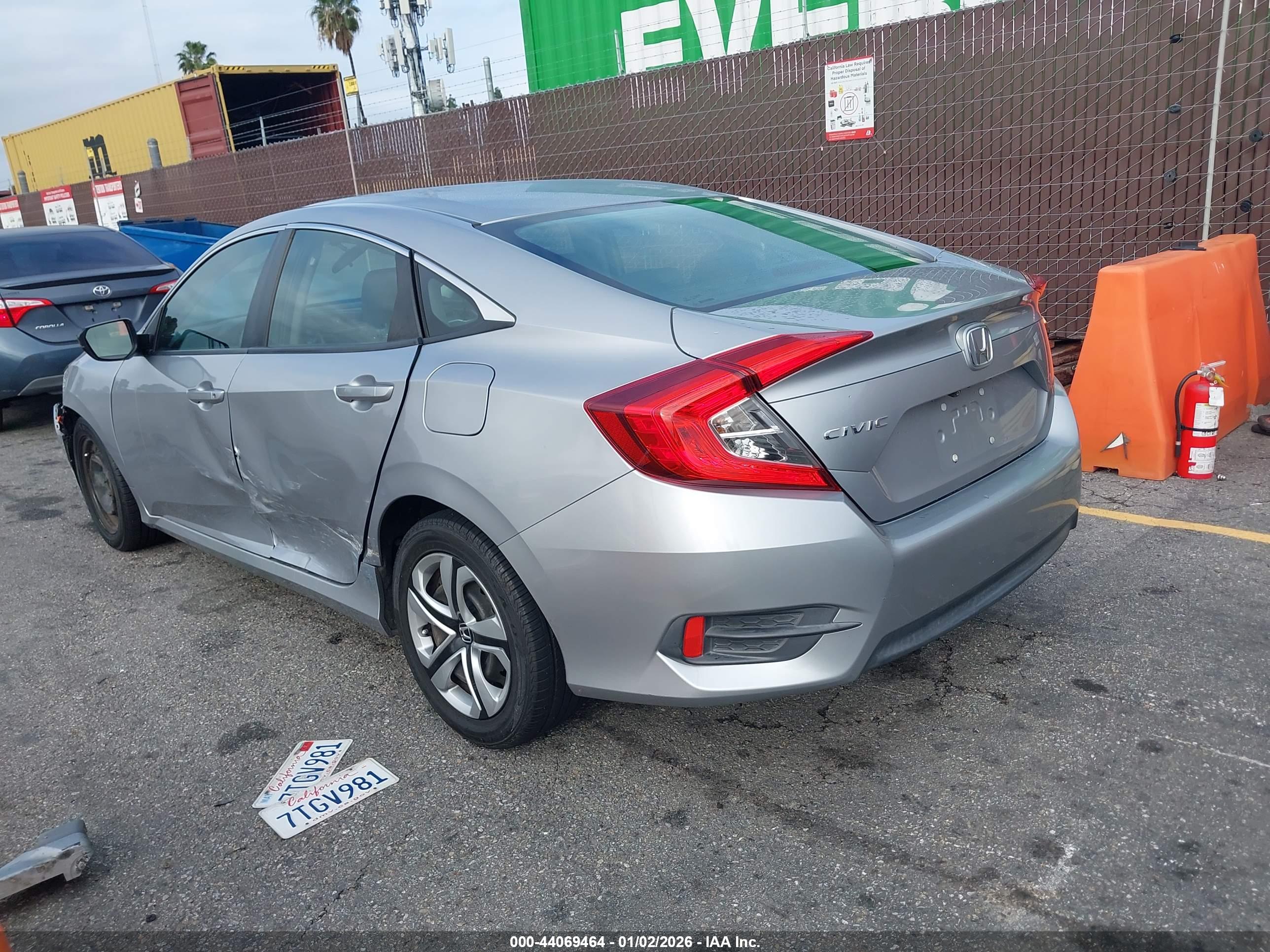 HONDA CIVIC image 3